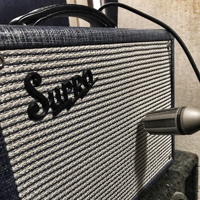 Great little amp! Can you name the mic??? #suproamps #folkrock #sslaudio #retroinstruments176 #manleylabs