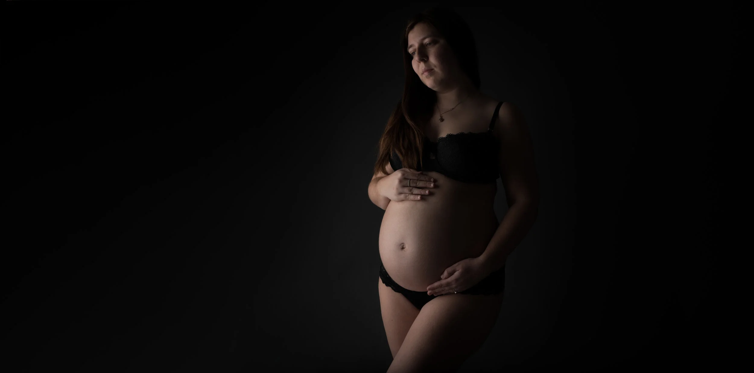 Maternity - Kristin (1 of 6).jpg