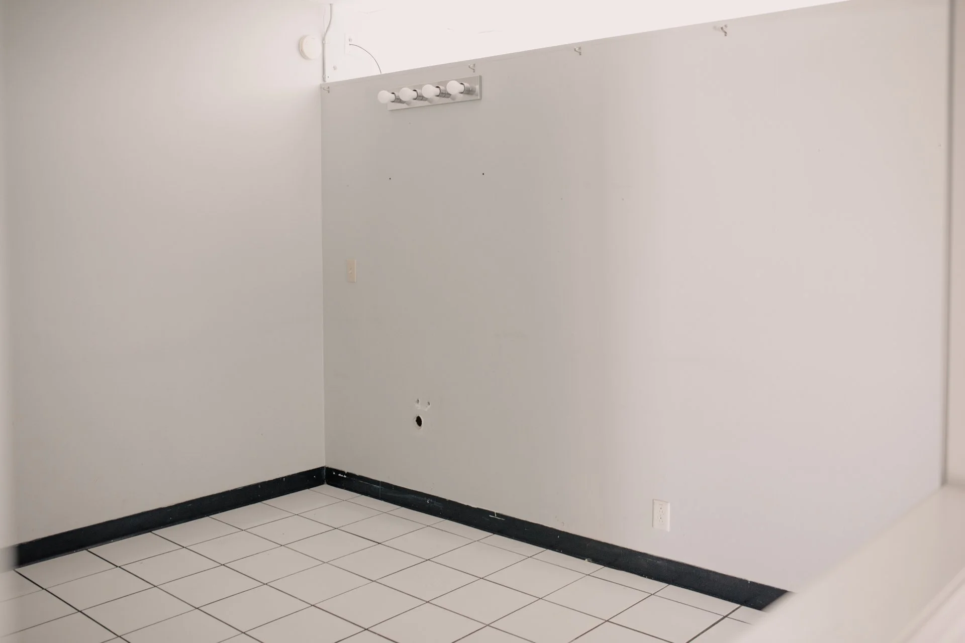 suite B _FINAL_B1_3203.jpg