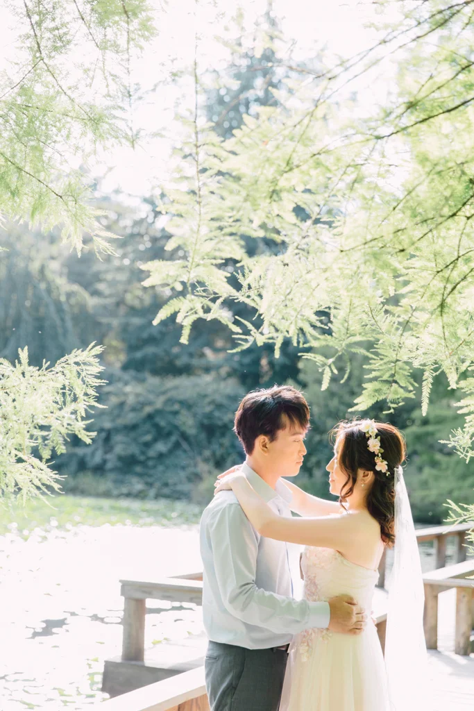 Vancouver Van Dusen Garden pre wedding photo