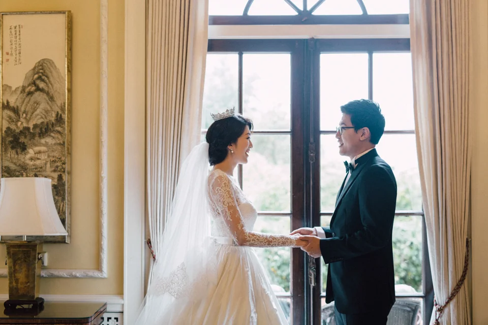 Vancouver fine art wedding photography l BetterSweet Photography at Hycroft manor