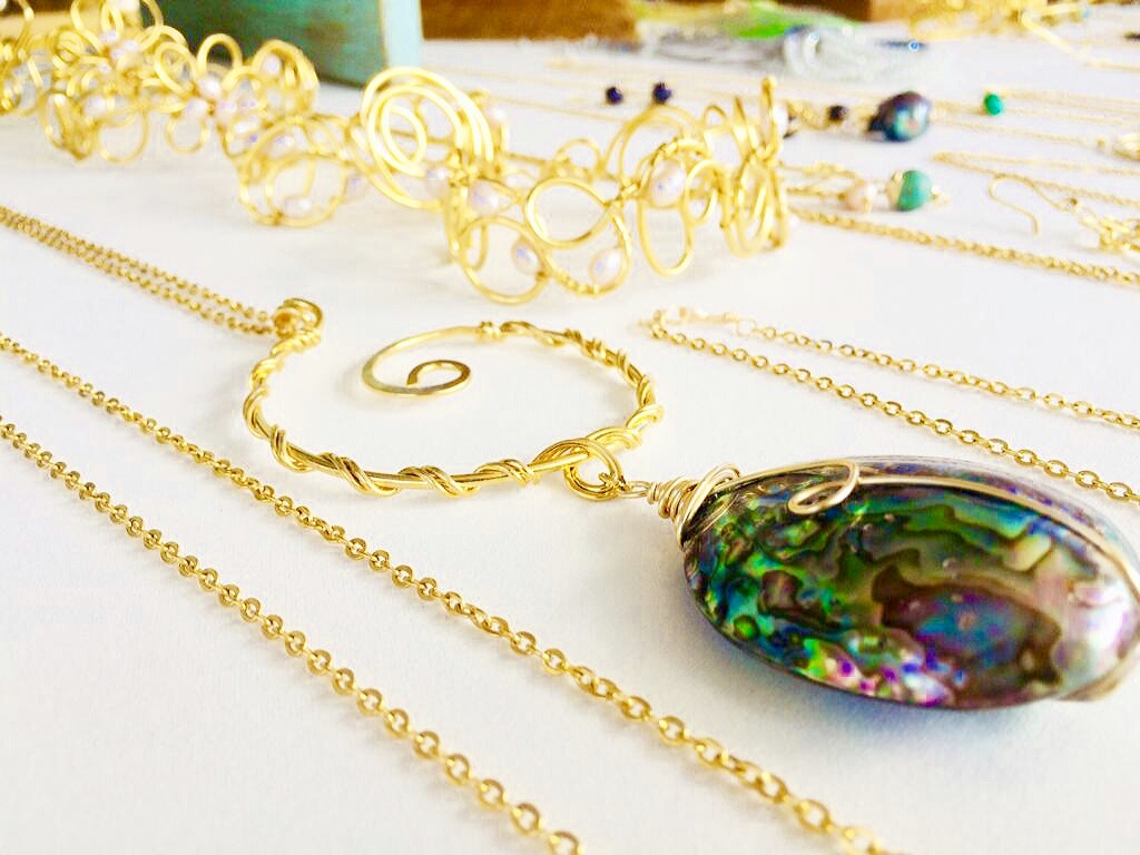 Beautiful handmade jewelry from Sirus