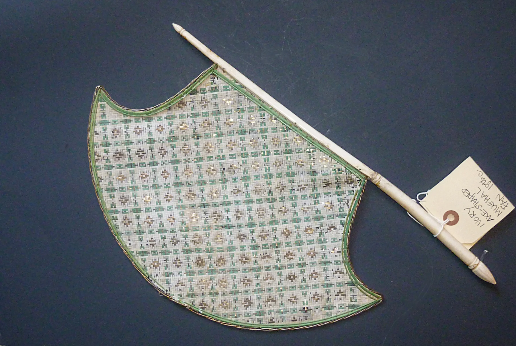 Ivory Axe-shaped Mughal Fan