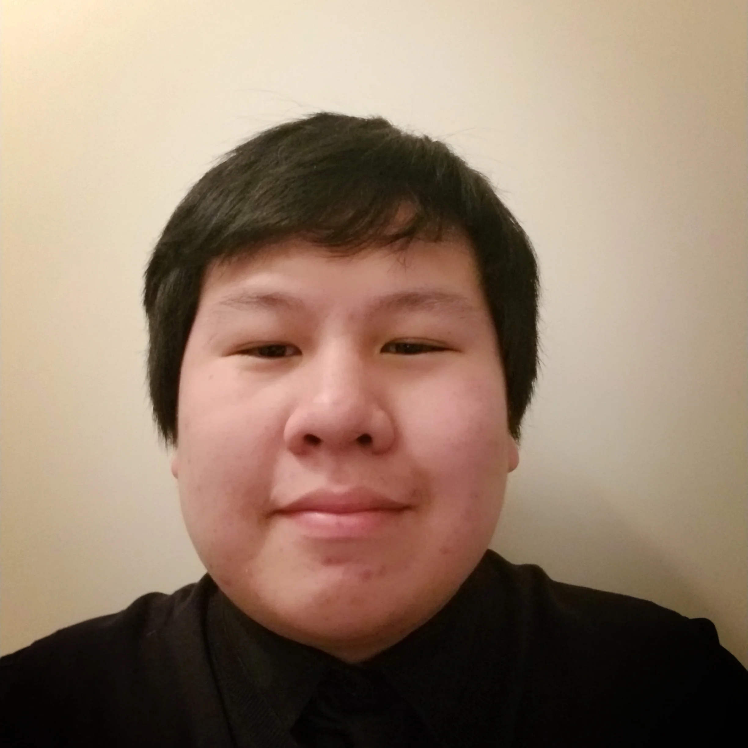 Lee-Daniel Tran Headshot copy.jpg