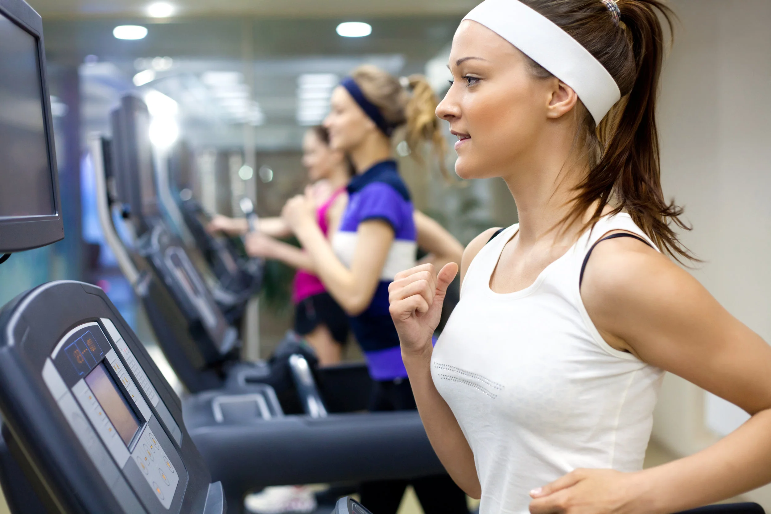 TreadMillW1_AdobeStock_51878982.jpeg