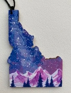 Ornament 4.jpg