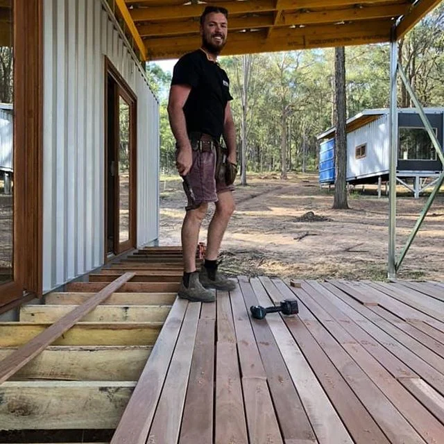 Let the decking begin 🔨

#shippingcontainer #containers #carpentryaustralia #meoldmate #builtbyquigley #newcastlecarpenter #winecountry #rothbury #huntervalley @carpentryaustralia