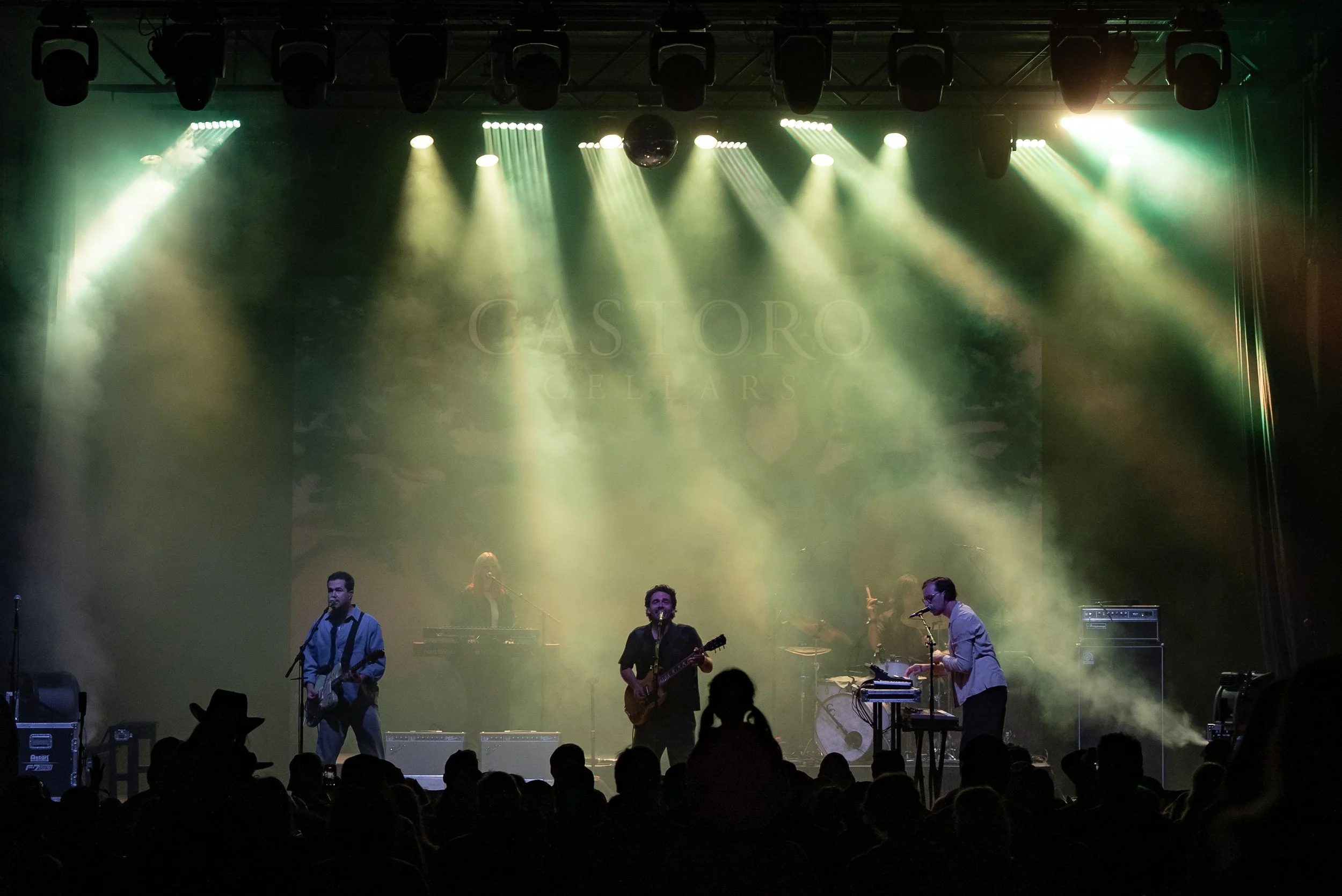 LOCALNATIVES-16.jpg