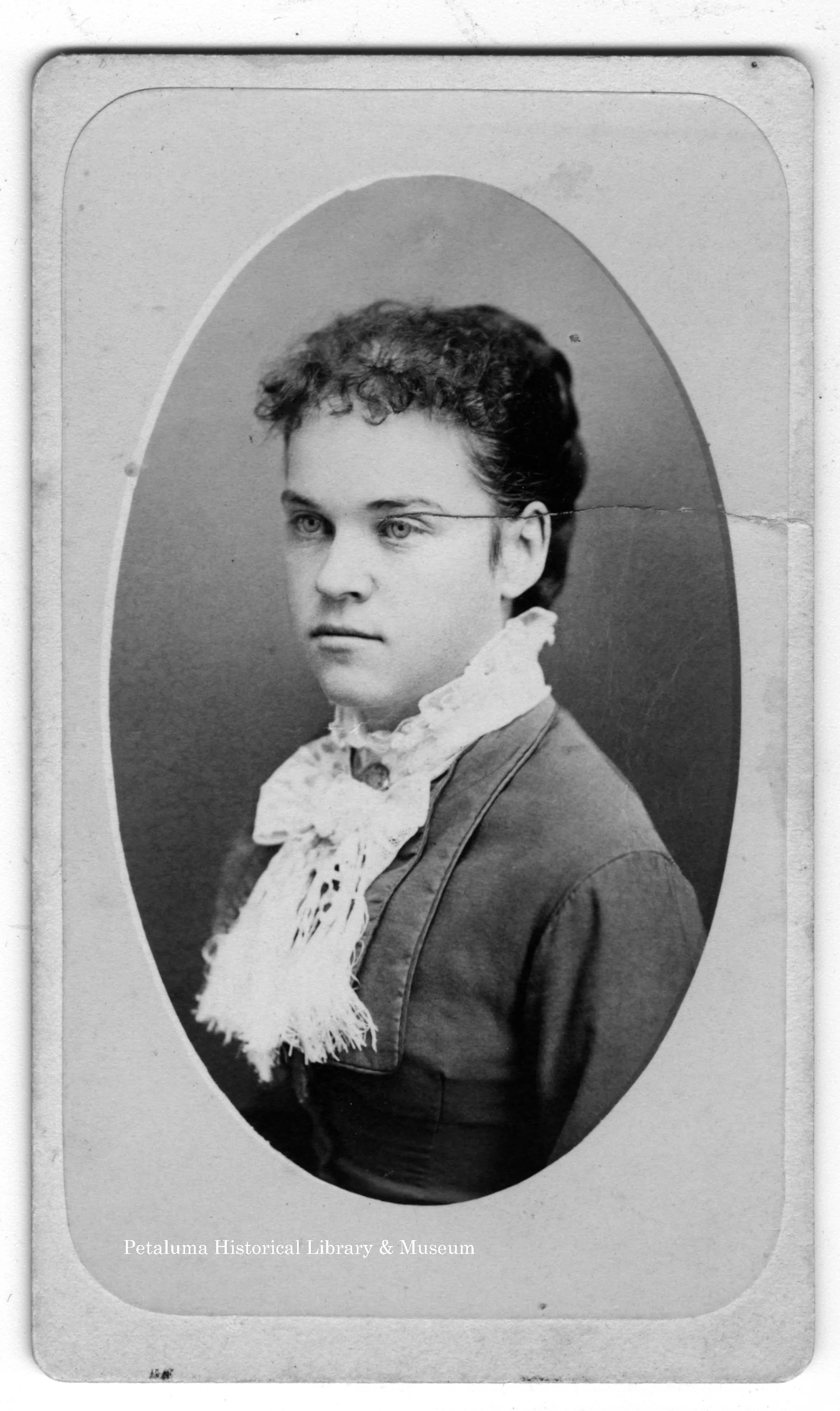 clara-bell-ivancovich-2014-791-29-side-a.jpg