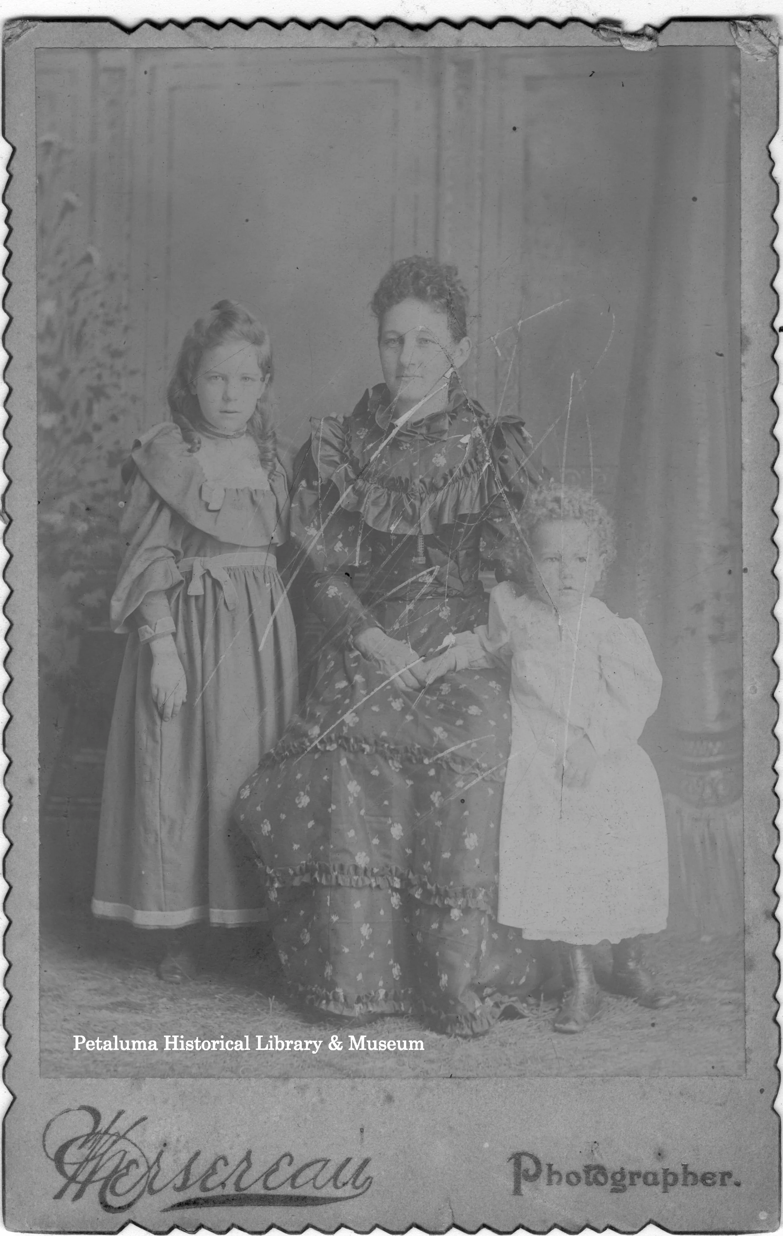 ml-farquar-and-daughters-1978-80-44-p15-p30-side-a.jpg