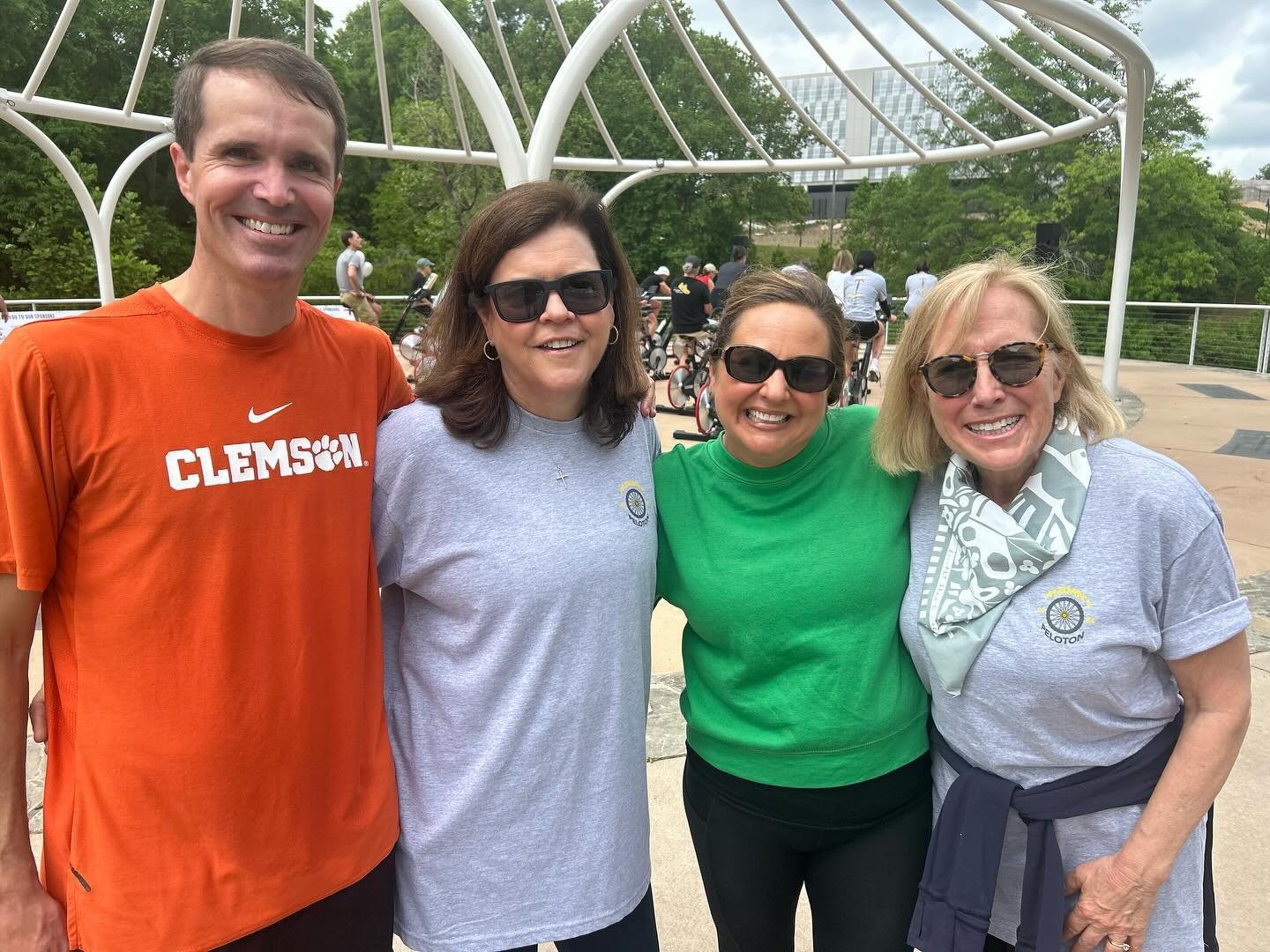 Great start to this Saturday, spending time with wonderful people while supporting an important cause and remembering a great man and Clemson Tiger!  #pazdan&rsquo;speloton #cancersurvivorspark #mcmillanpazdansmith #spinclass