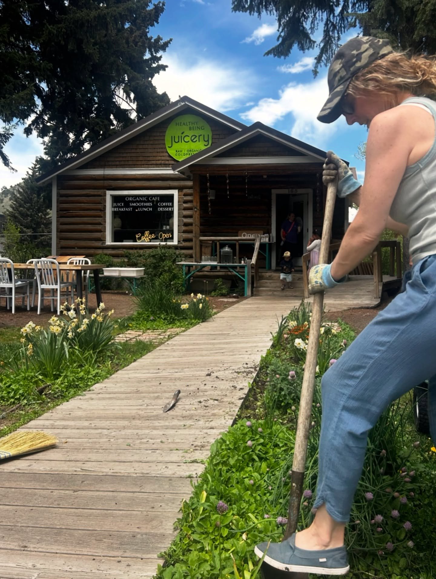 Dreaming of spring yard work &amp; flower planting 💭✨🌷 Soon, friends! It&rsquo;s always our favorite when the walkway at Healthy Being is welcoming you with a vibrant path of flowers 🌻🌷