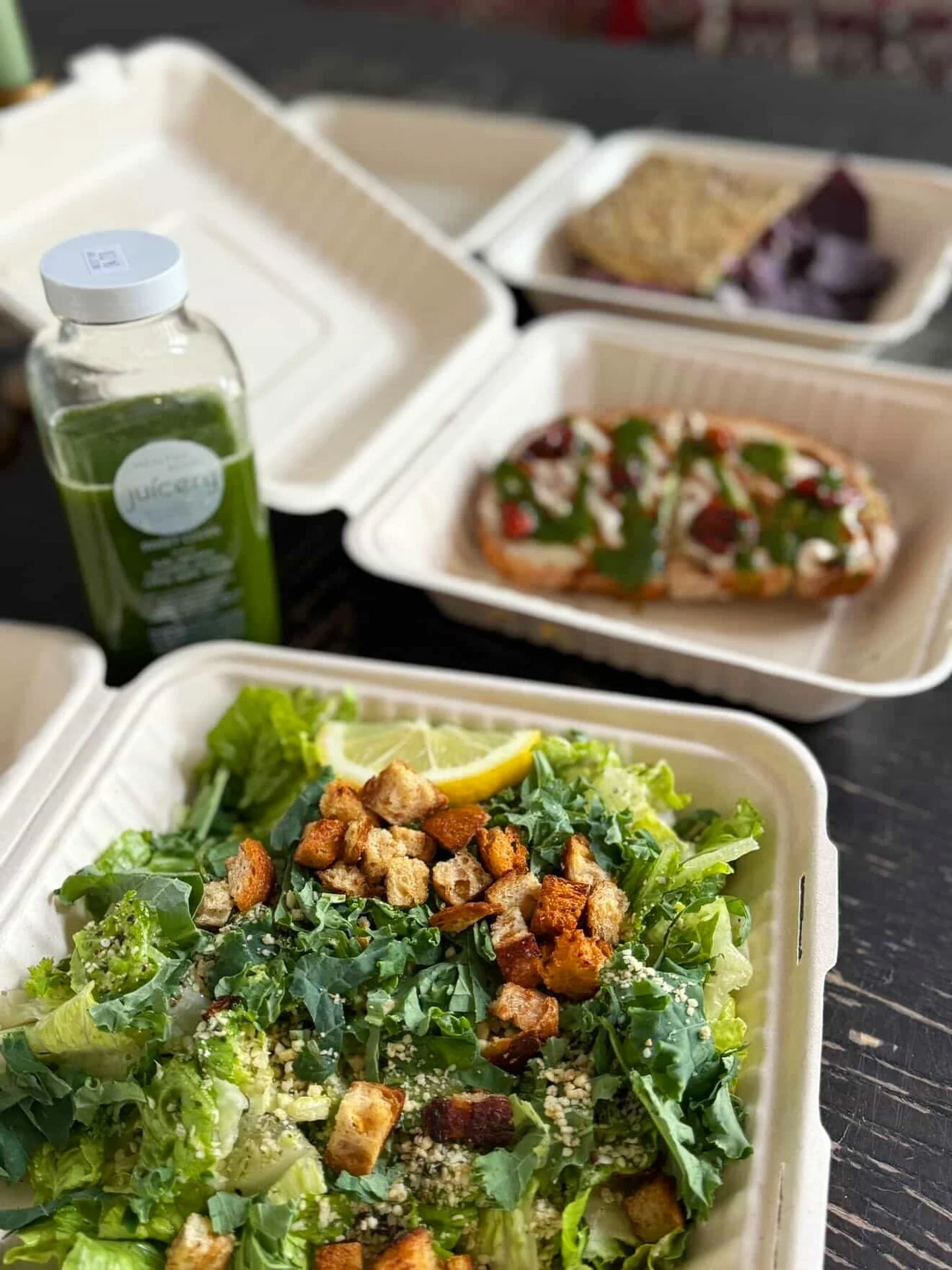 Sometimes you just need a simple &amp; delicious kale + romaine Caesar salad and a fresh pressed, cold, organic, juice. It really is a simple way to create a moment of happiness ~ ordering your favorite things 🙌🏼 Good food is truly good for the min