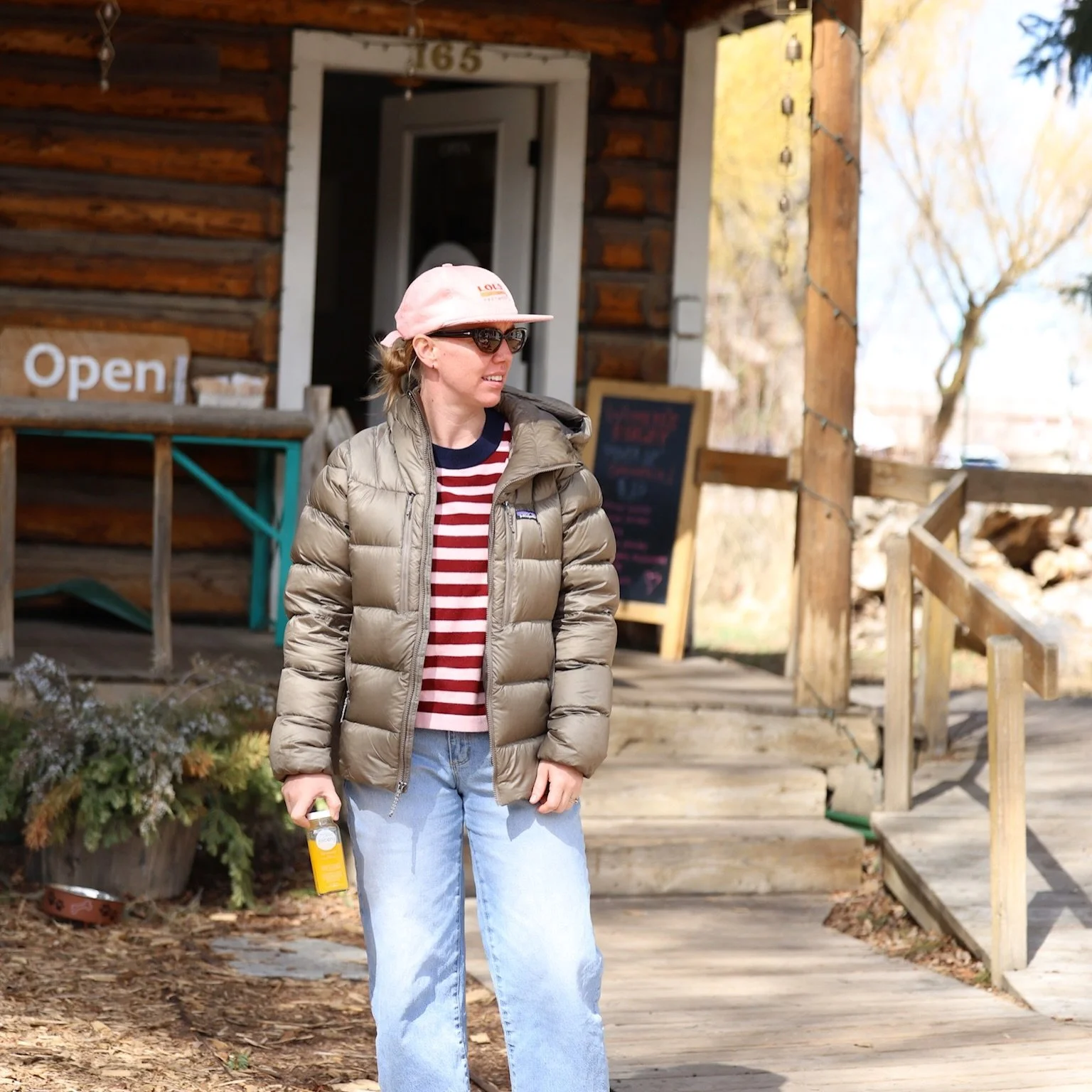 That feeling when you walk away with your favorite cold pressed juice in hand 😍

#healthybeing #jacksonwy #jacksonhole #organiccafe #coldpressedjuice 

Are you a regular at HB with a ritual of treating yourself?