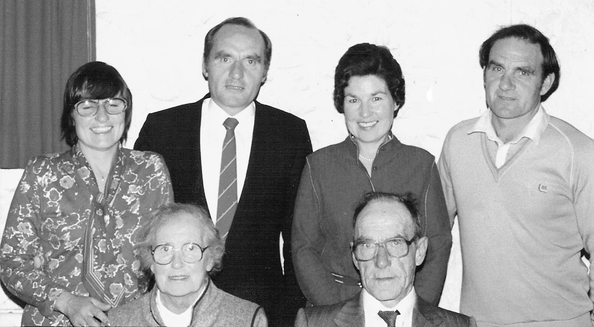 sc002f2491 king family 1986.jpg