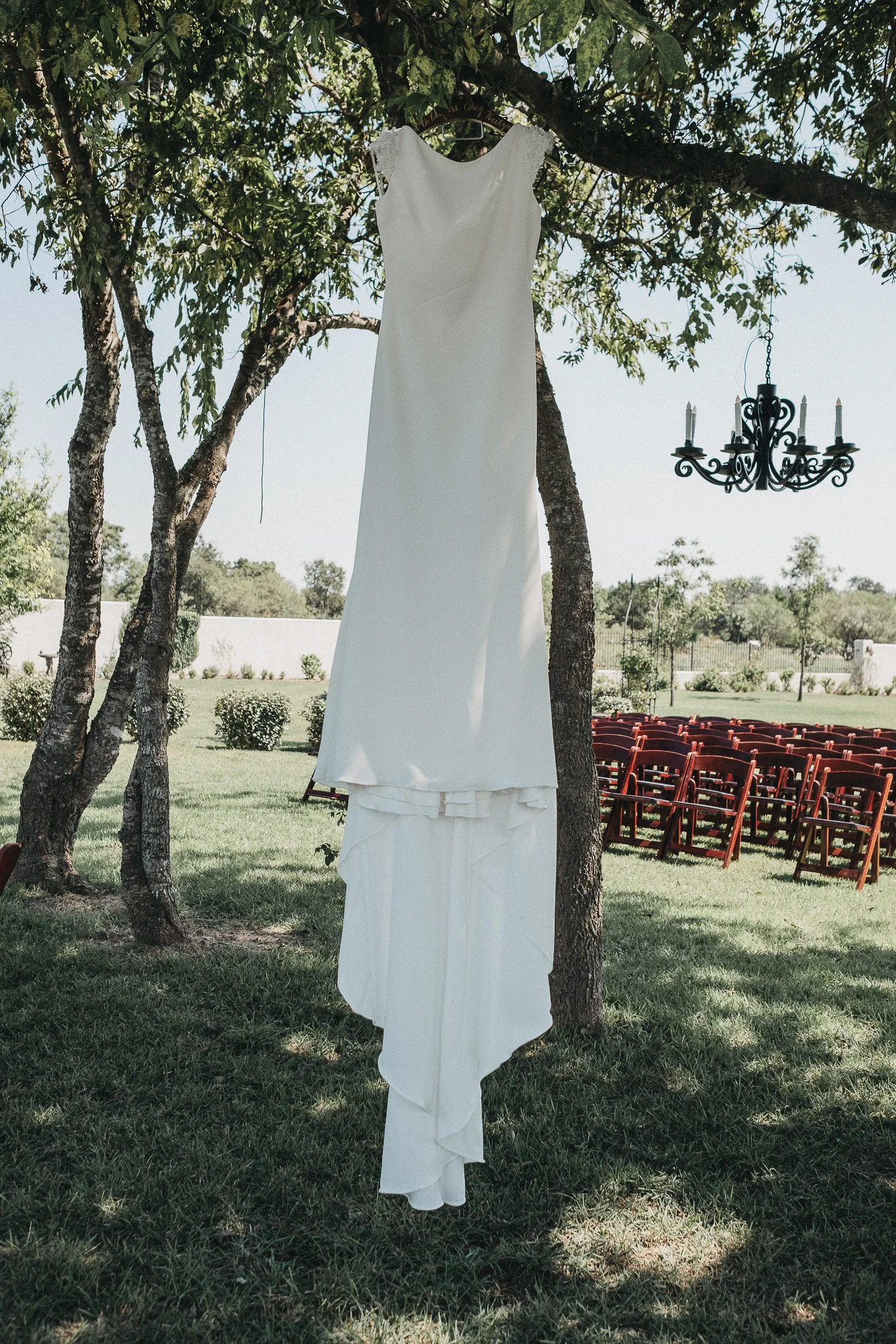 Melissa_&_Corey_Wedding_Austin_002.jpg