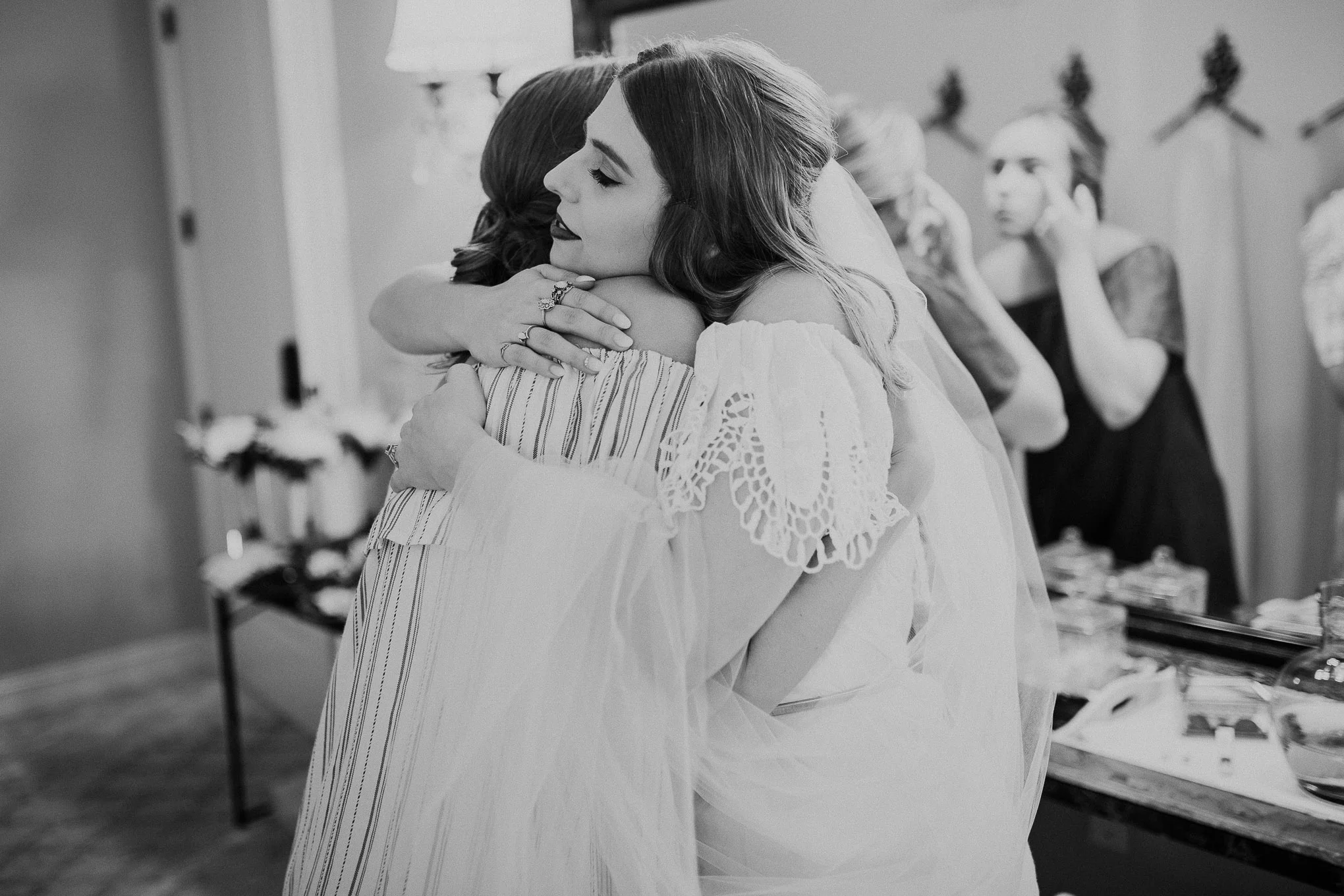 Melissa_&_Corey_Wedding_Austin_023.jpg