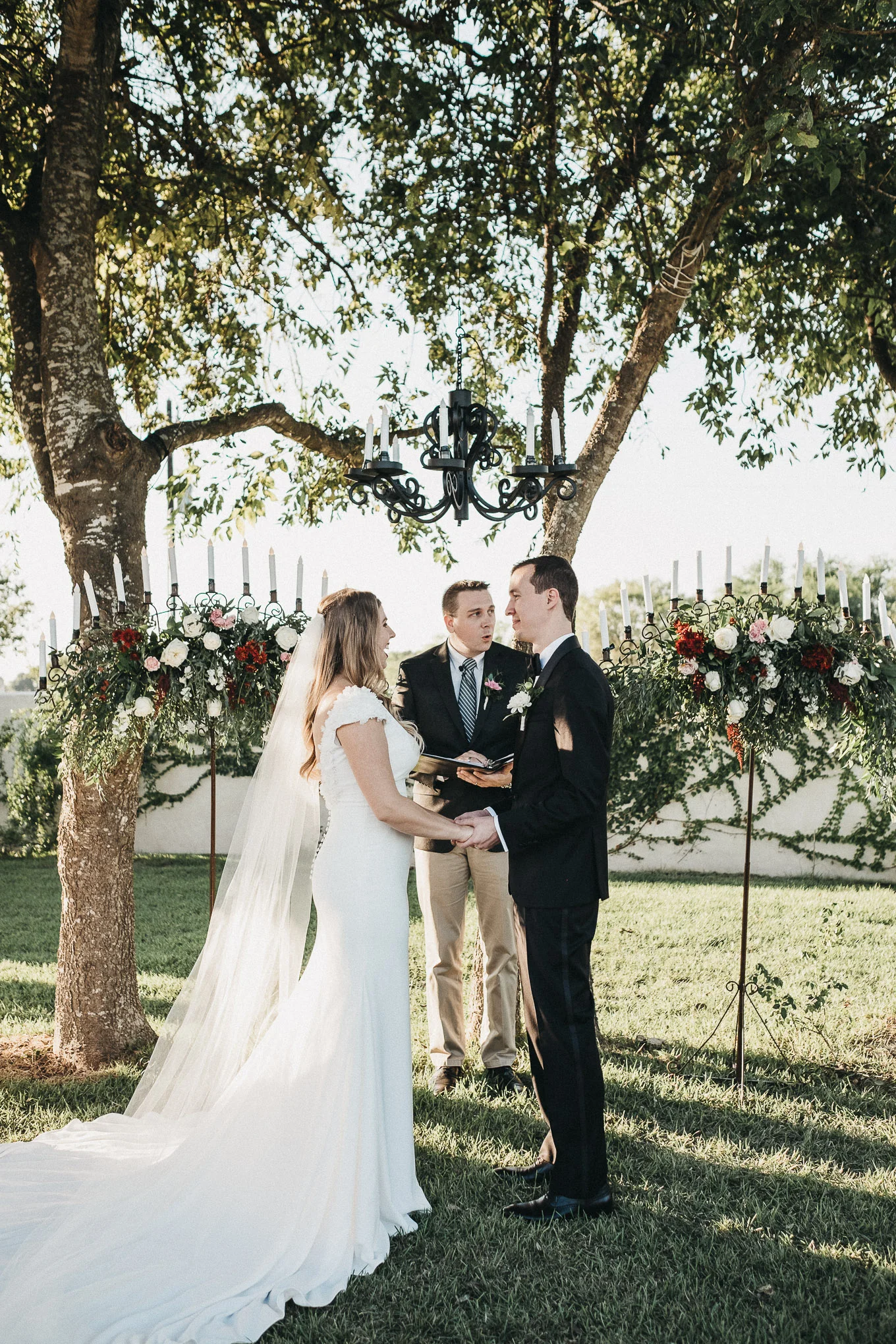 Melissa_&_Corey_Wedding_Austin_071.jpg