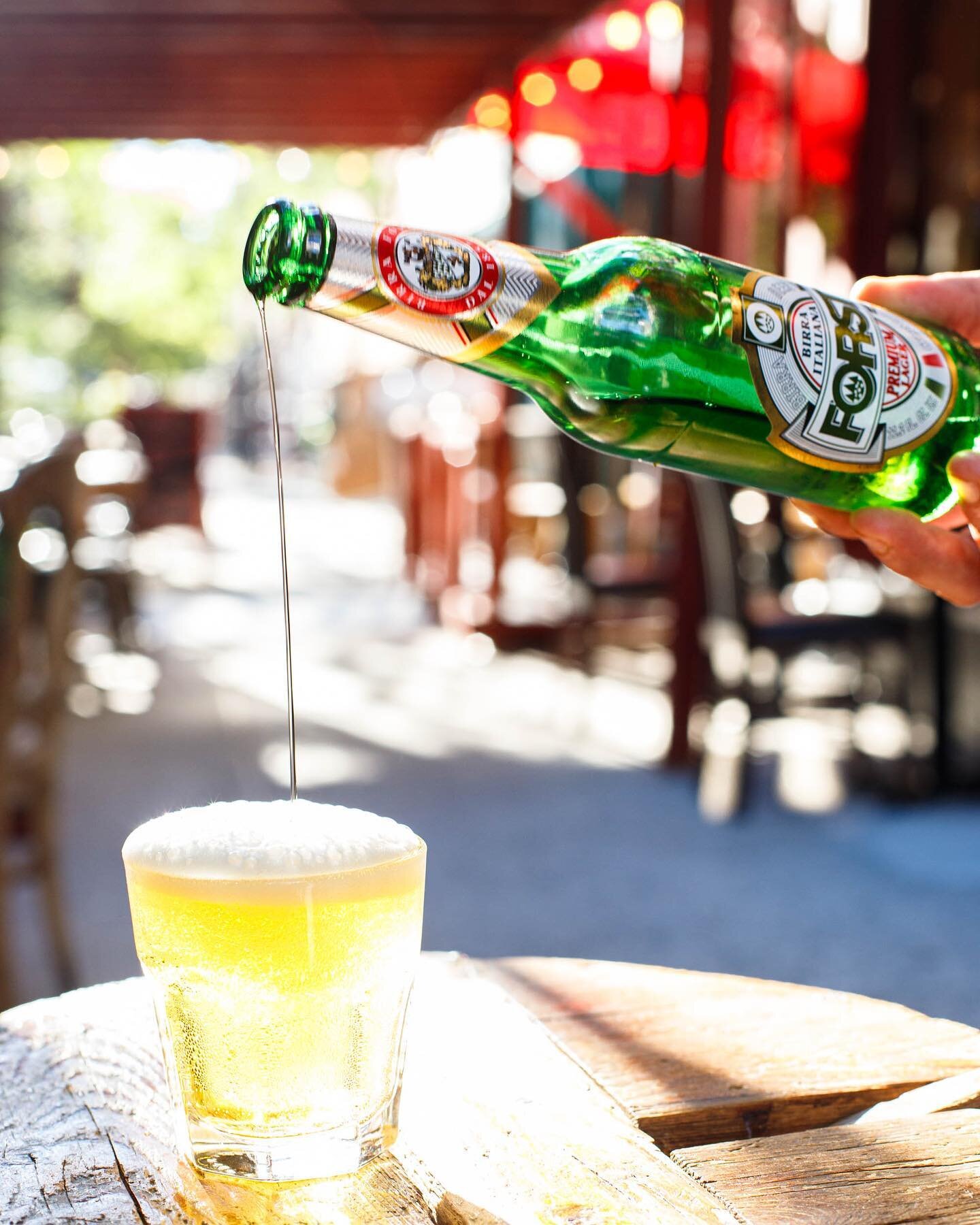 Summer bubbles 🍻 🍻🍻 Salute!  #cheers #italianbeer #forst  photos by @tinabfoto