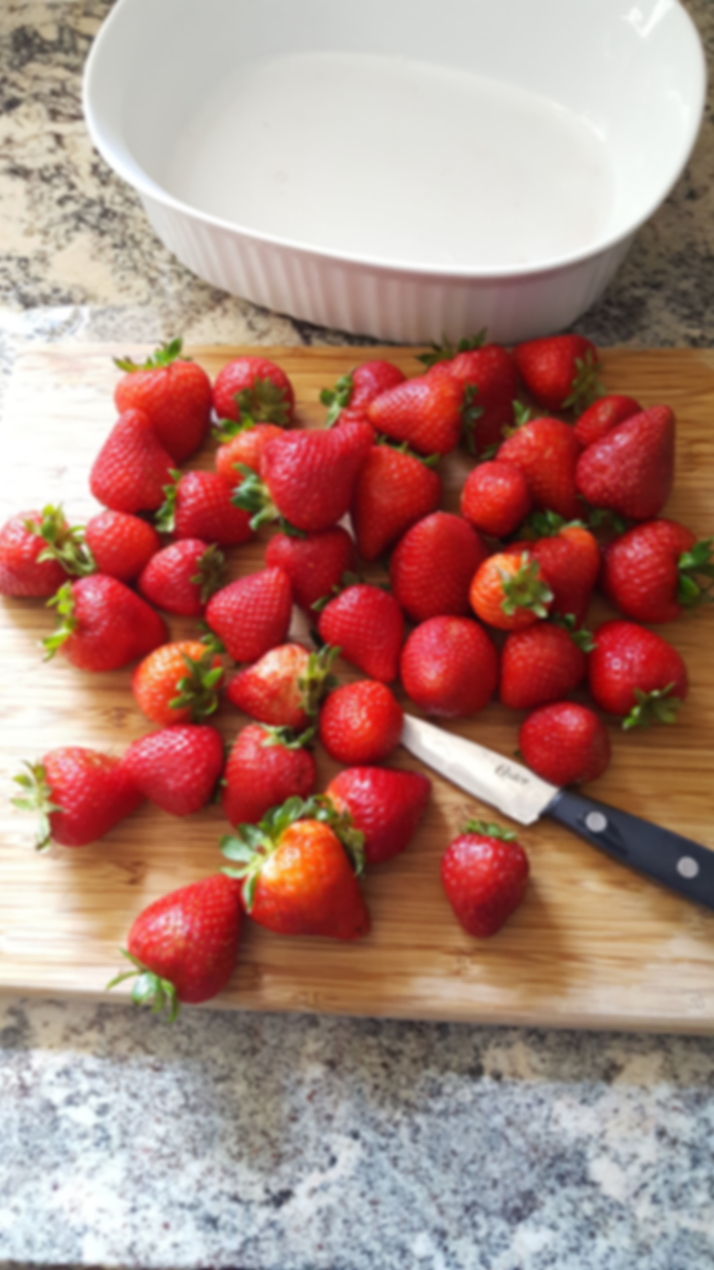 Fresh+cut+strawberries.jpg