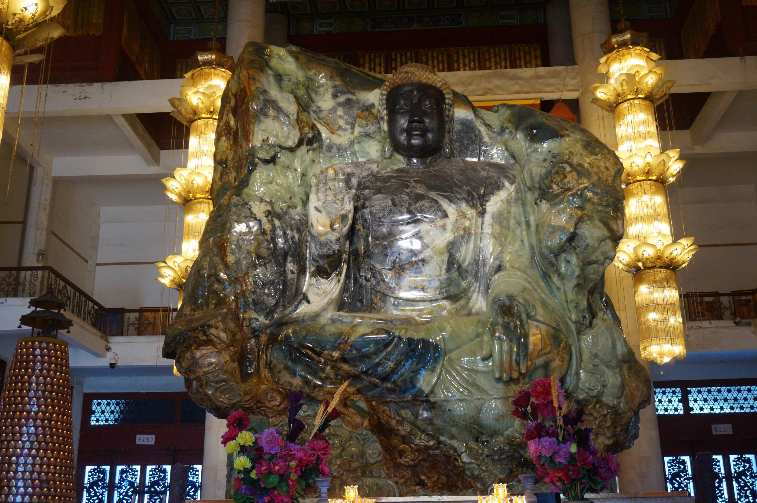 Jade Buddha Palace, Anshan Prince of Travel