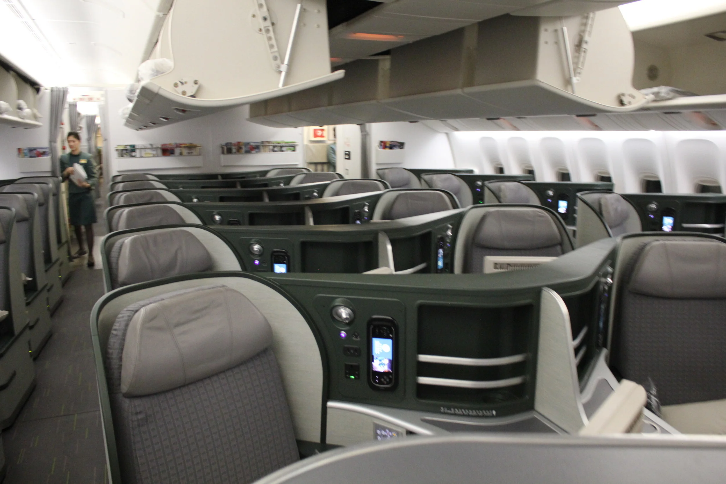 Review EVA Air Business Class Taipei to Toronto Prince of Travel