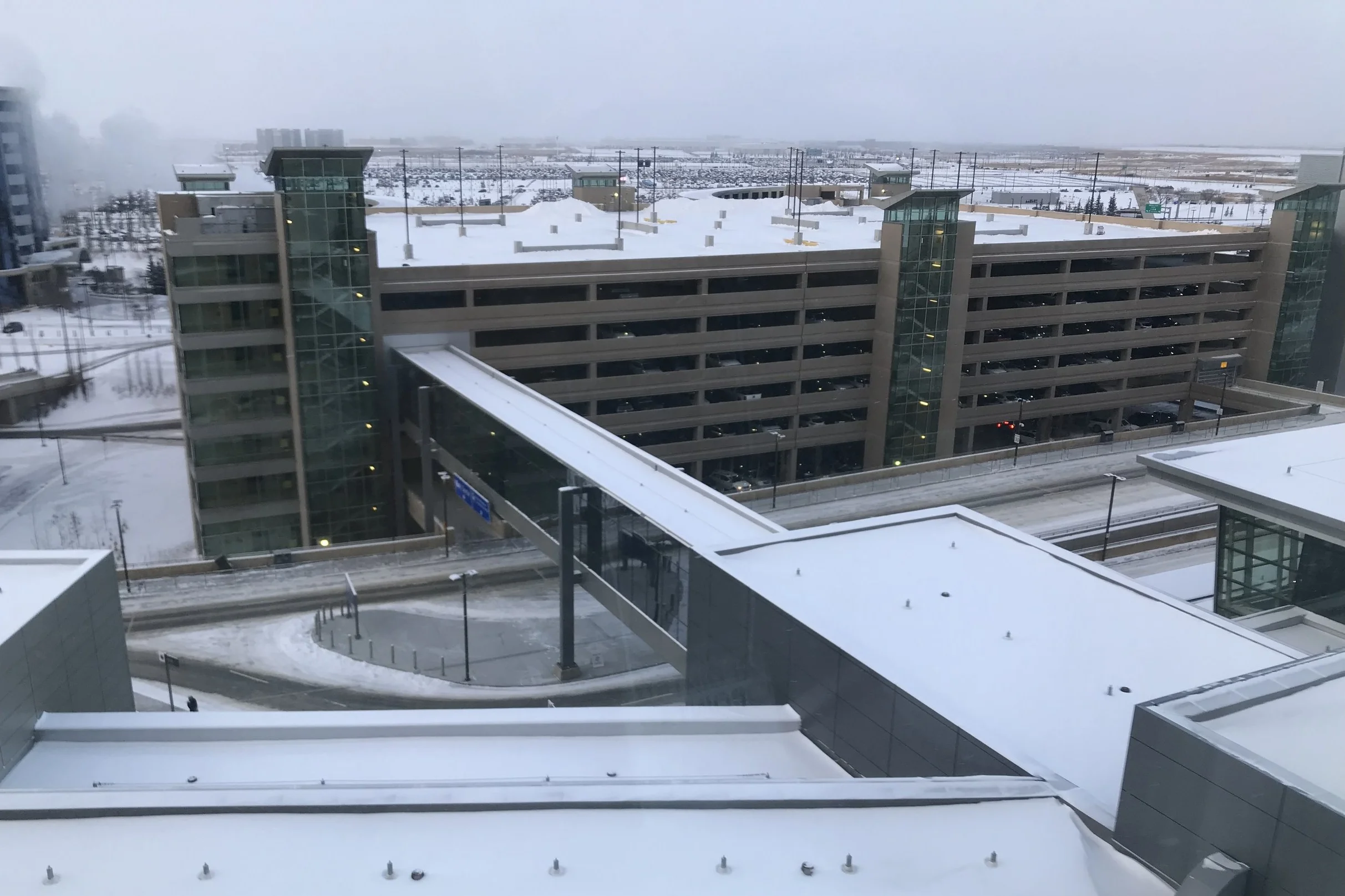 Marriott In-Terminal Hotel Calgary Airport – Views