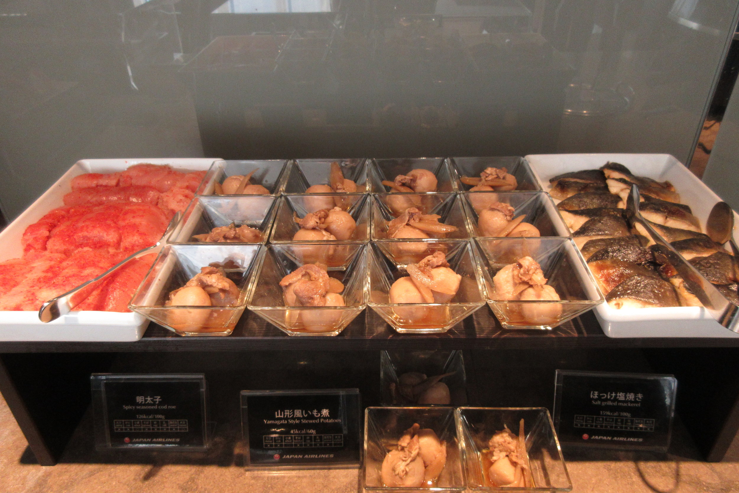 Japan Airlines First Class Lounge Tokyo Narita – Food spread