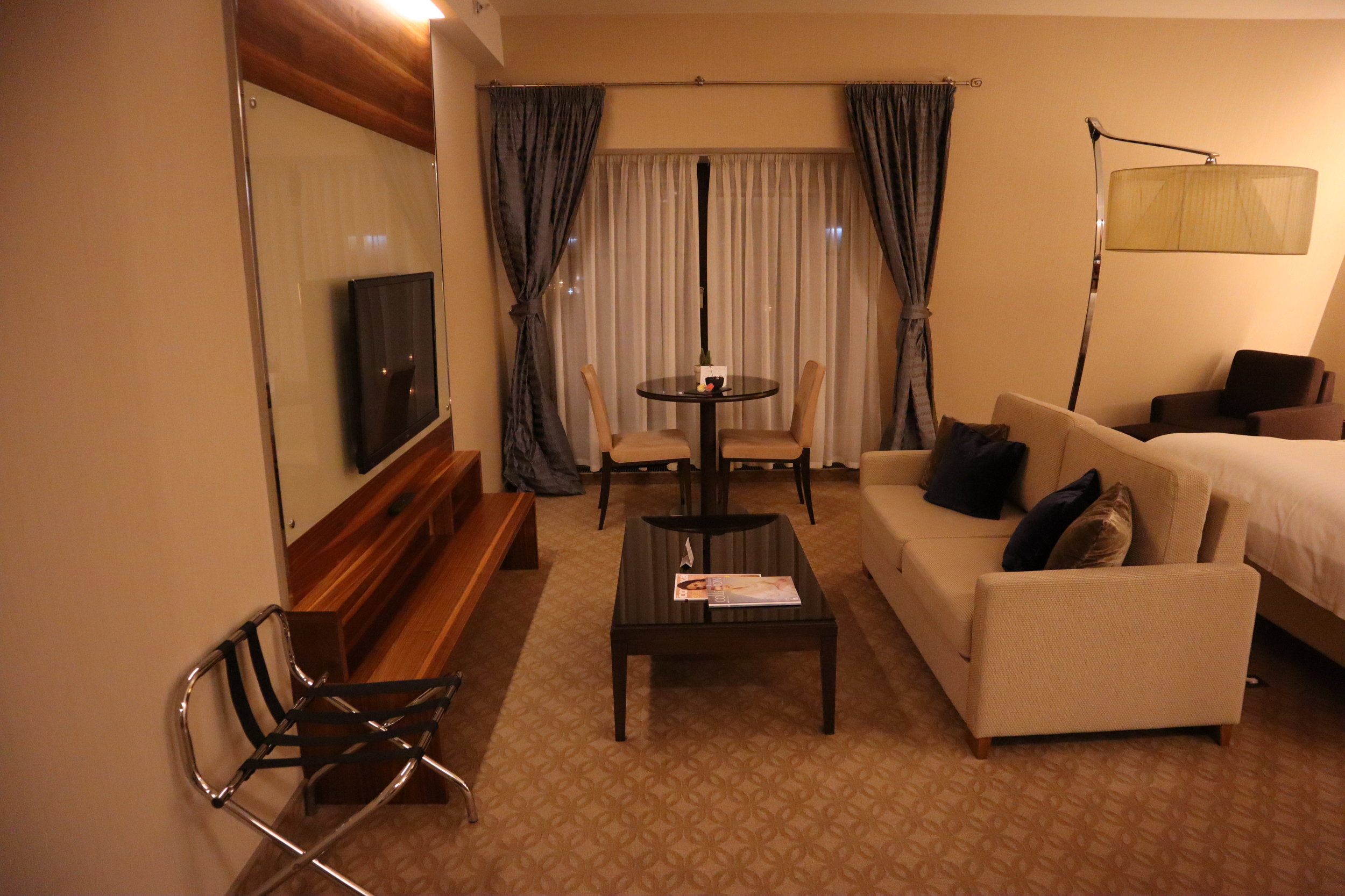 Marriott Novosibirsk – Junior suite sitting area