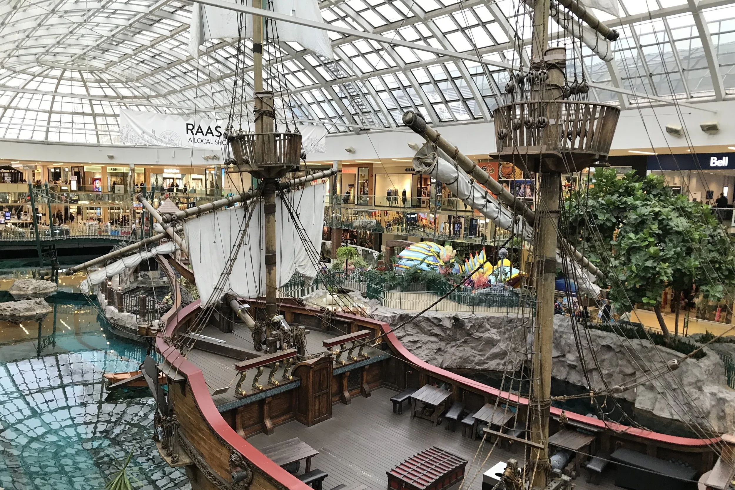West Edmonton Mall, Edmonton
