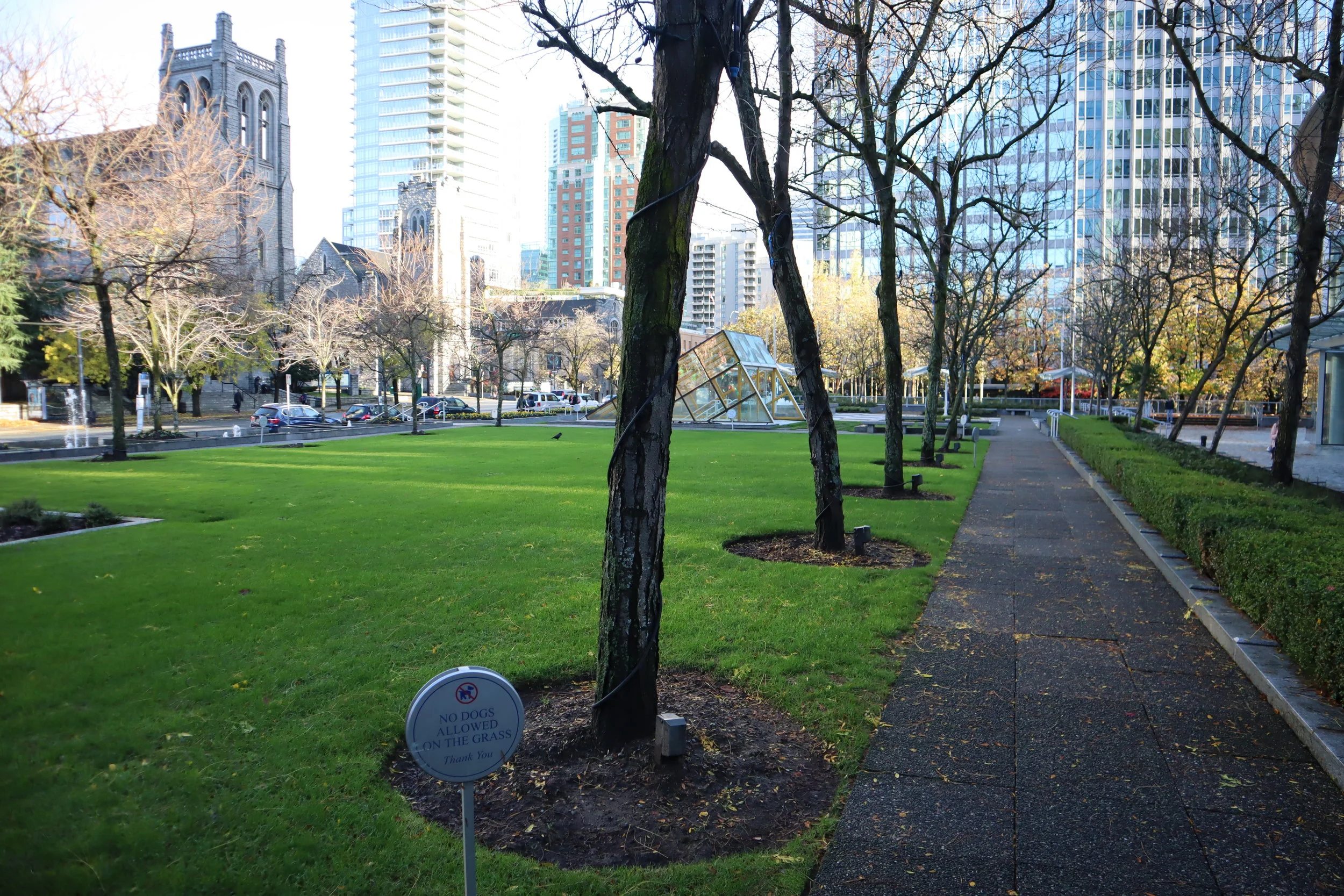Sheraton Vancouver Wall Centre – Outdoor pavilion