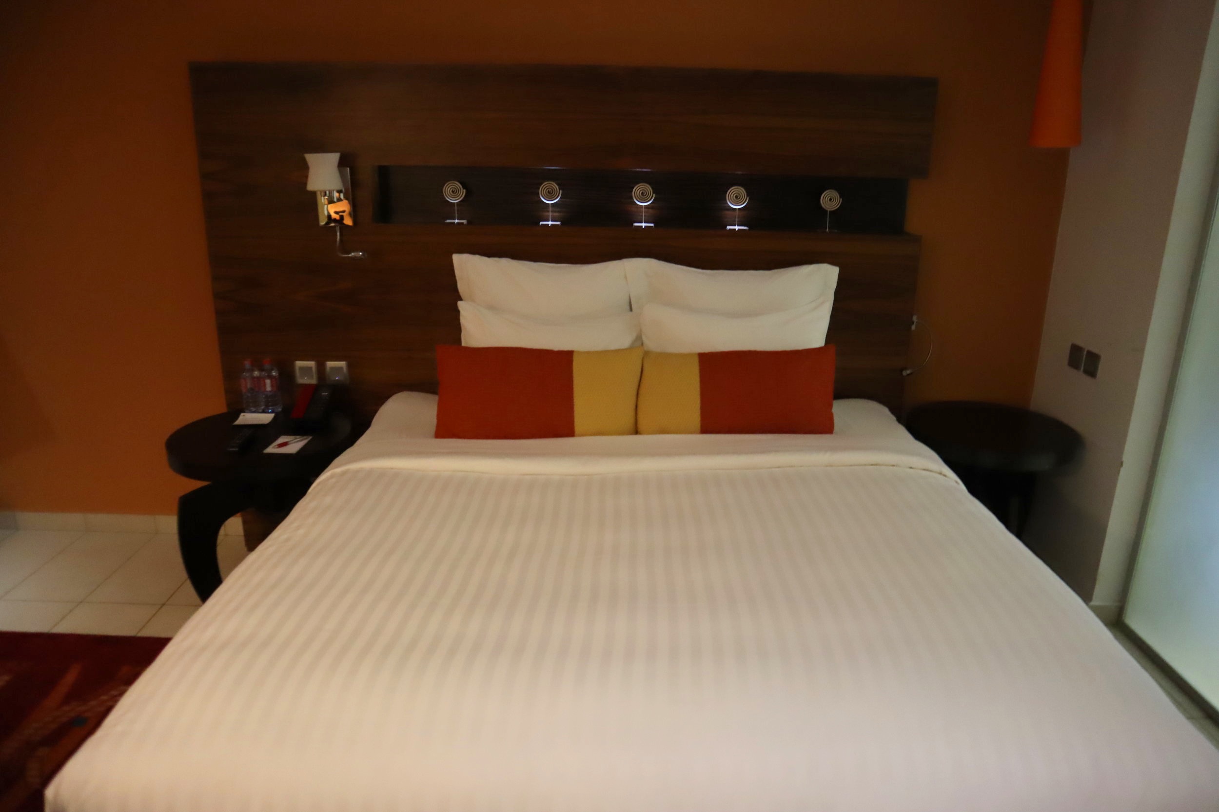 Marriott Accra – King bed