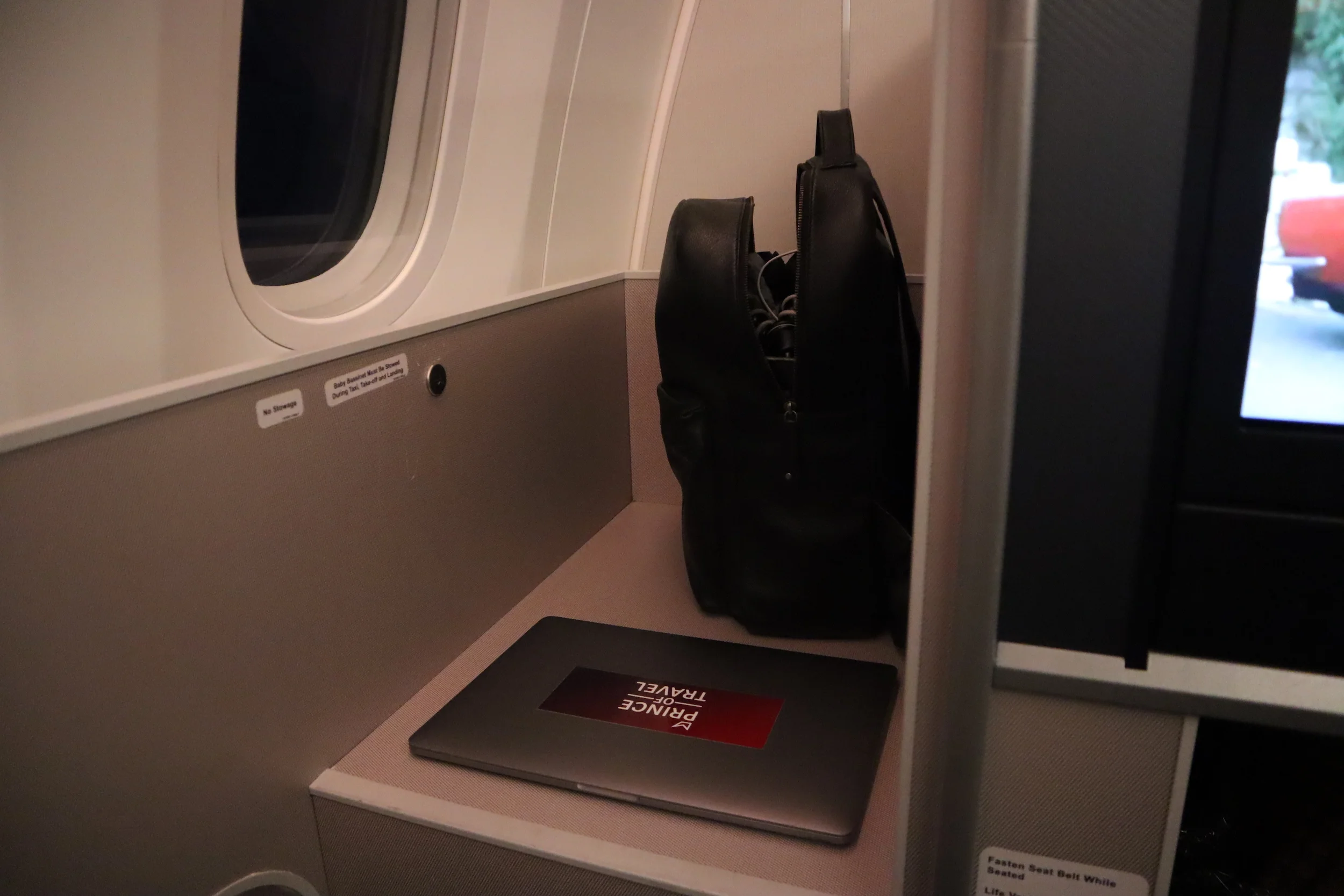 Review Singapore Airlines 787 Business Class Singapore to Perth