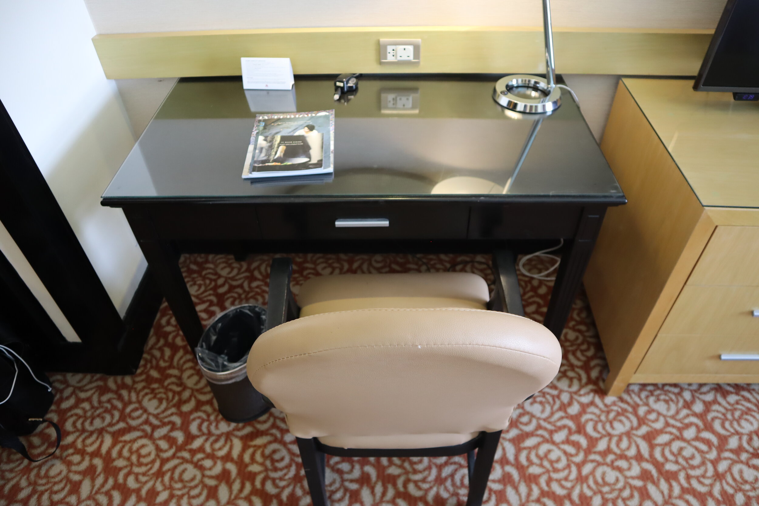 Marriott Petra – Desk