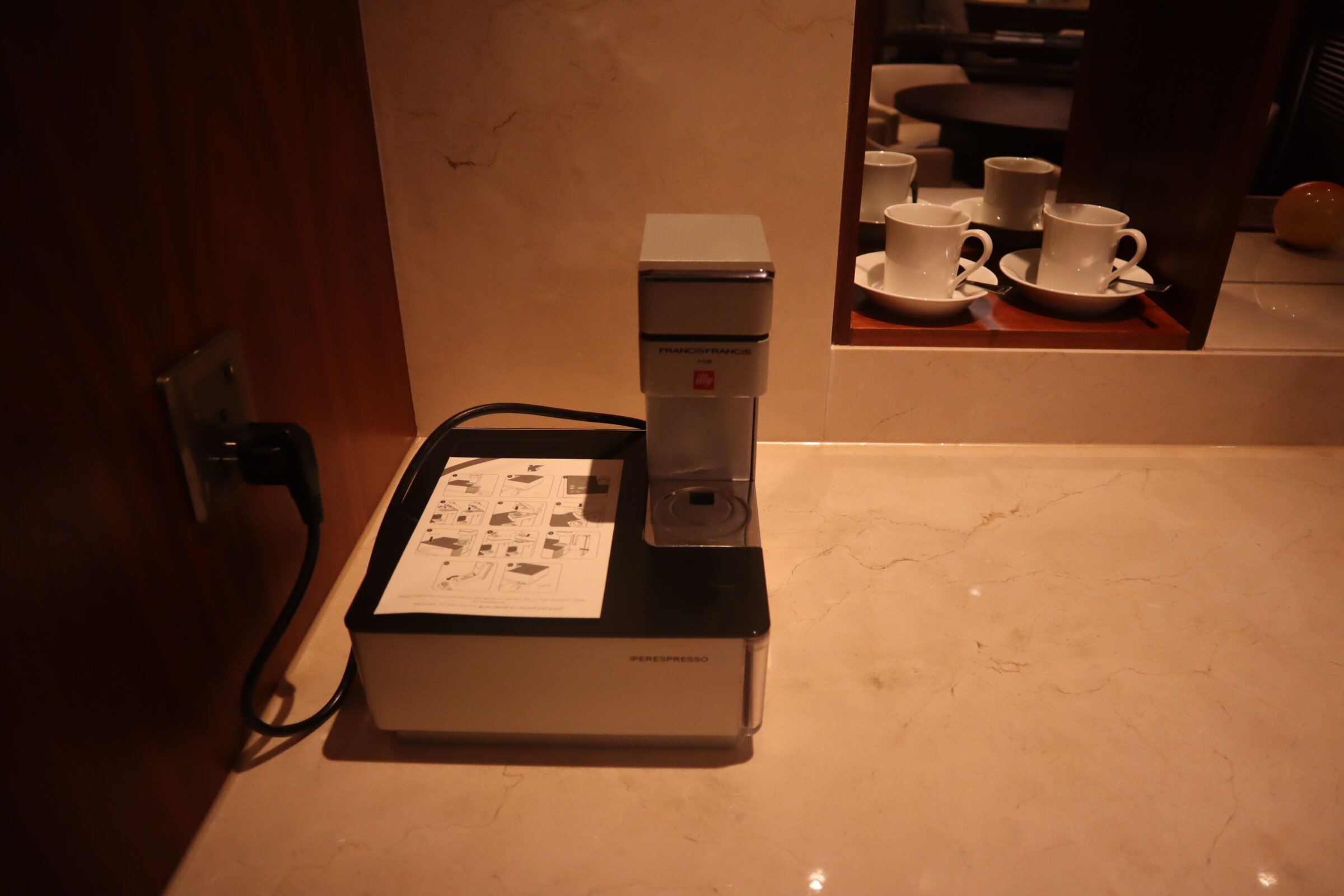 Review JW Marriott Marquis Dubai Prince of Travel