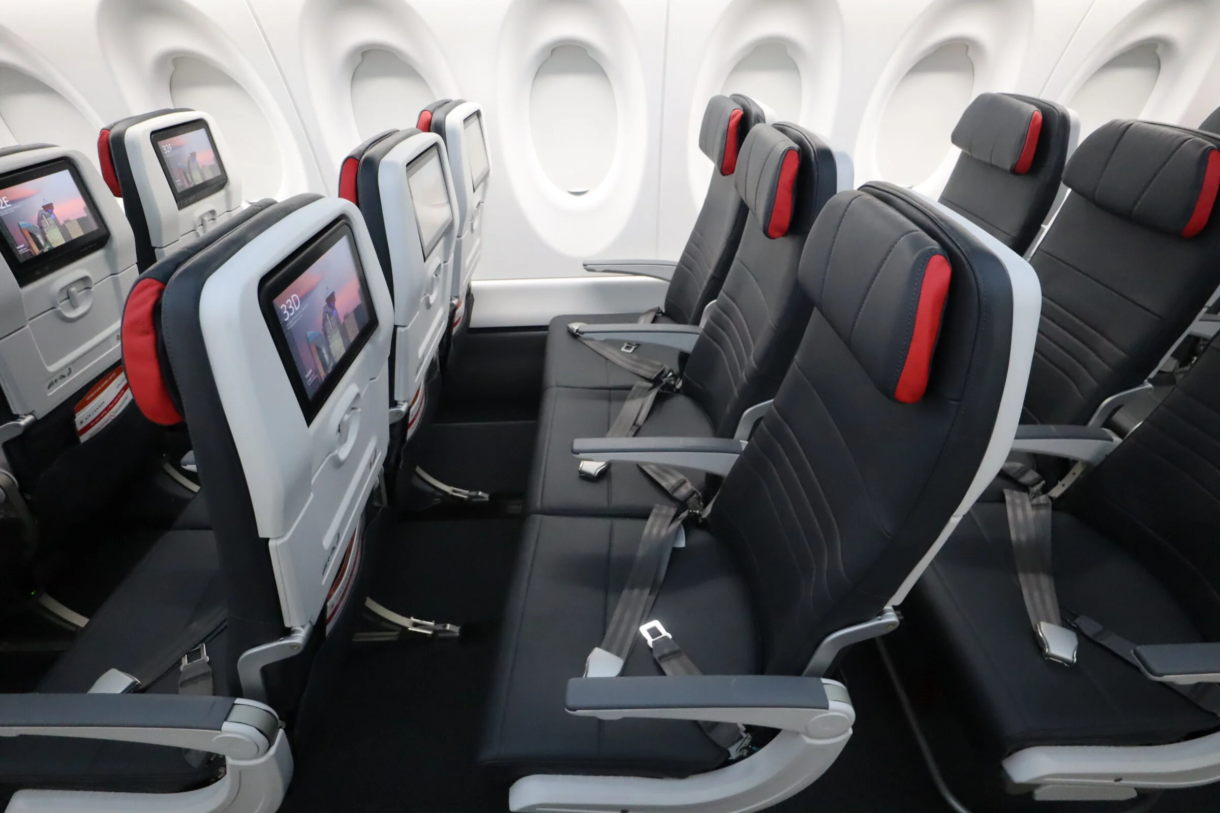 Air Canada Unveils BrandNew Airbus A220s Prince of Travel