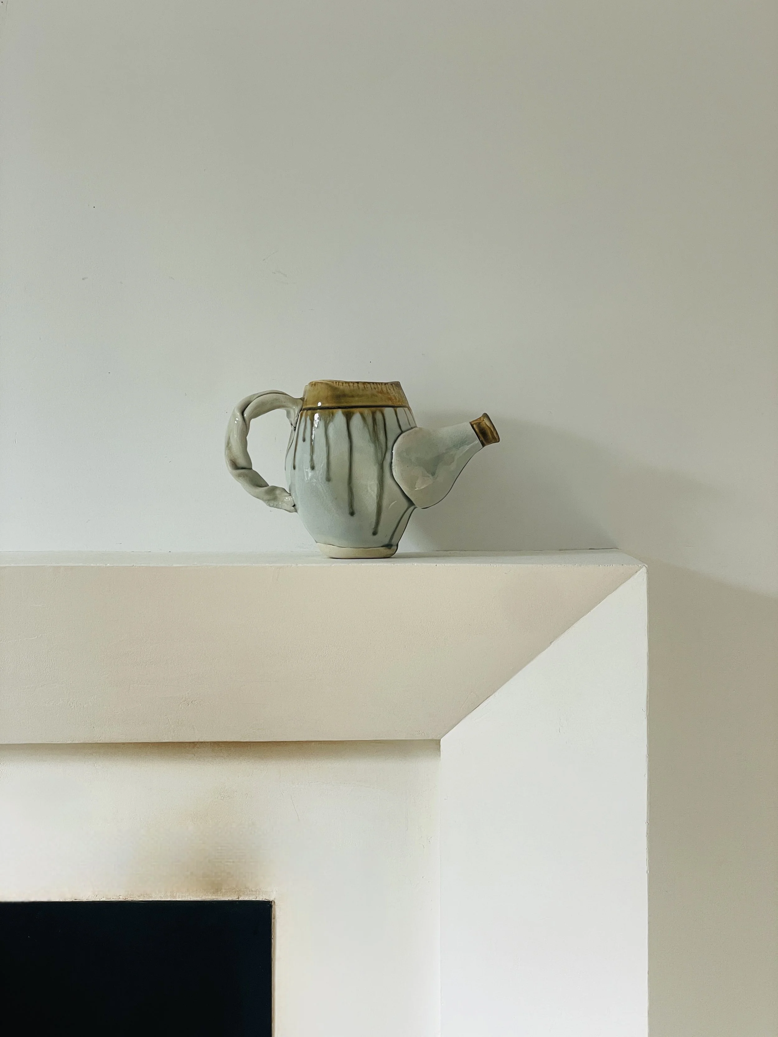 MATERI(A)NTIQUES LARGE IVORY, OCHRE AND GREEN STUDIO POTTERY PITCHER WITH IRREGULAR LIP(5).jpg