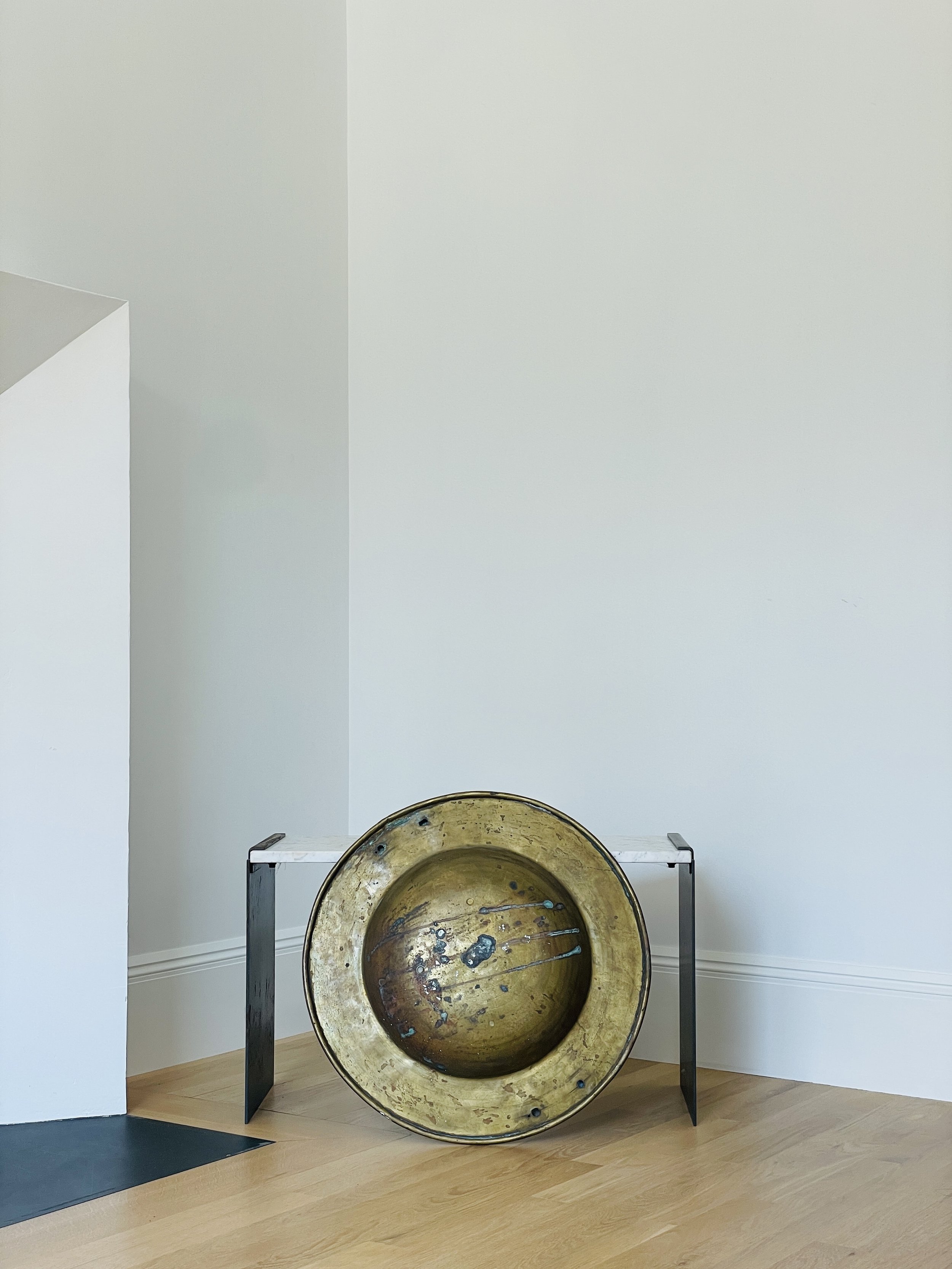 MATERI(A)NTIQUES LARGE BRASS BOWL(7).jpg