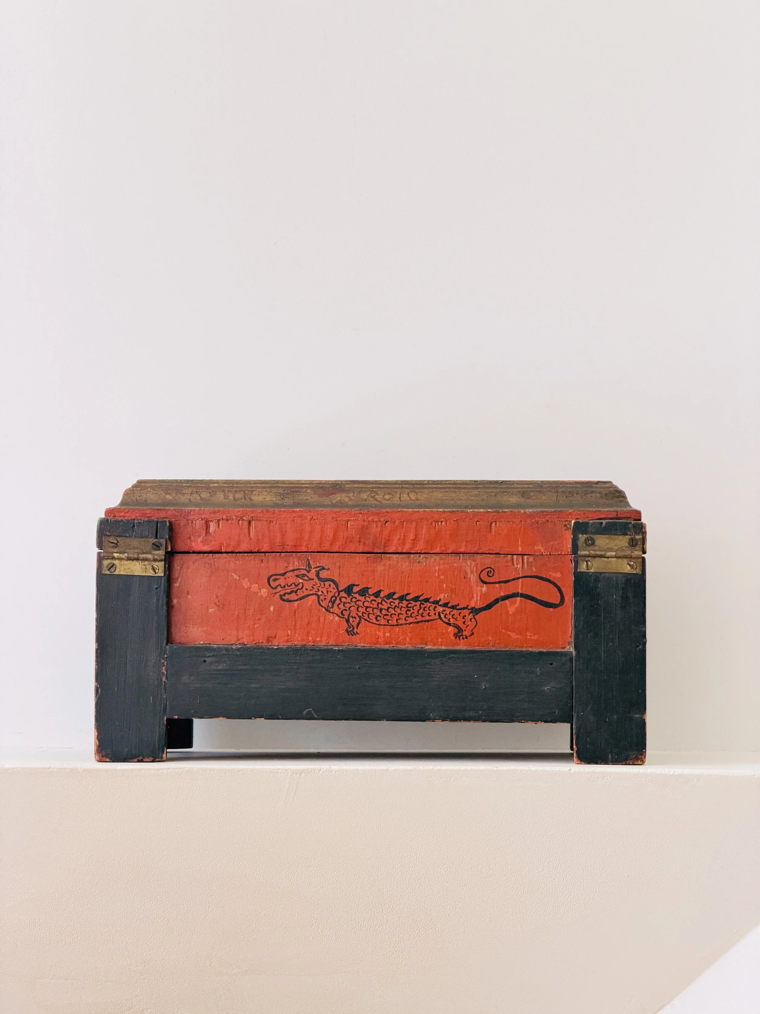 MATERI(A)NTIQUES LARGE RED:BLACK PAINTED WOODEN BOX WITH HEART, DRAGON + WINGED CHILI MOTIFS; FRENCH LOVE NOTE PAINTED INSIDE LID 506-A(7).jpg