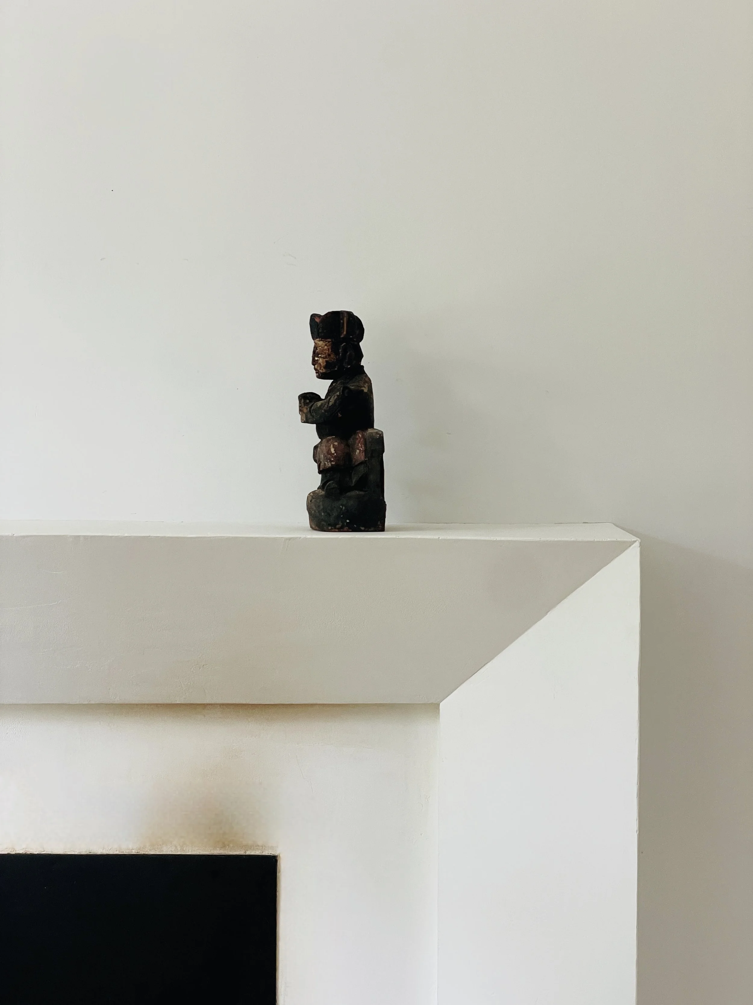 MATERI(A)NTIQUES QING DYNASTY CARVED WOODEN FIGURE(3).jpg