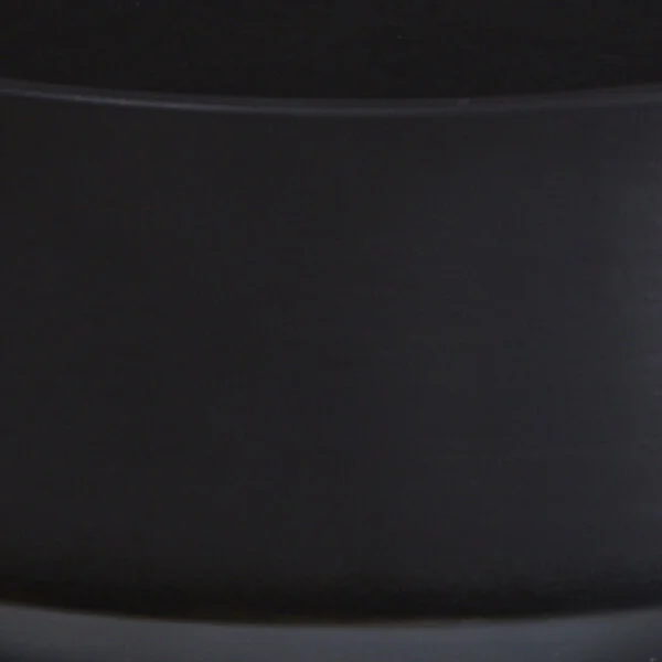 3- Noir Porcelain.jpg