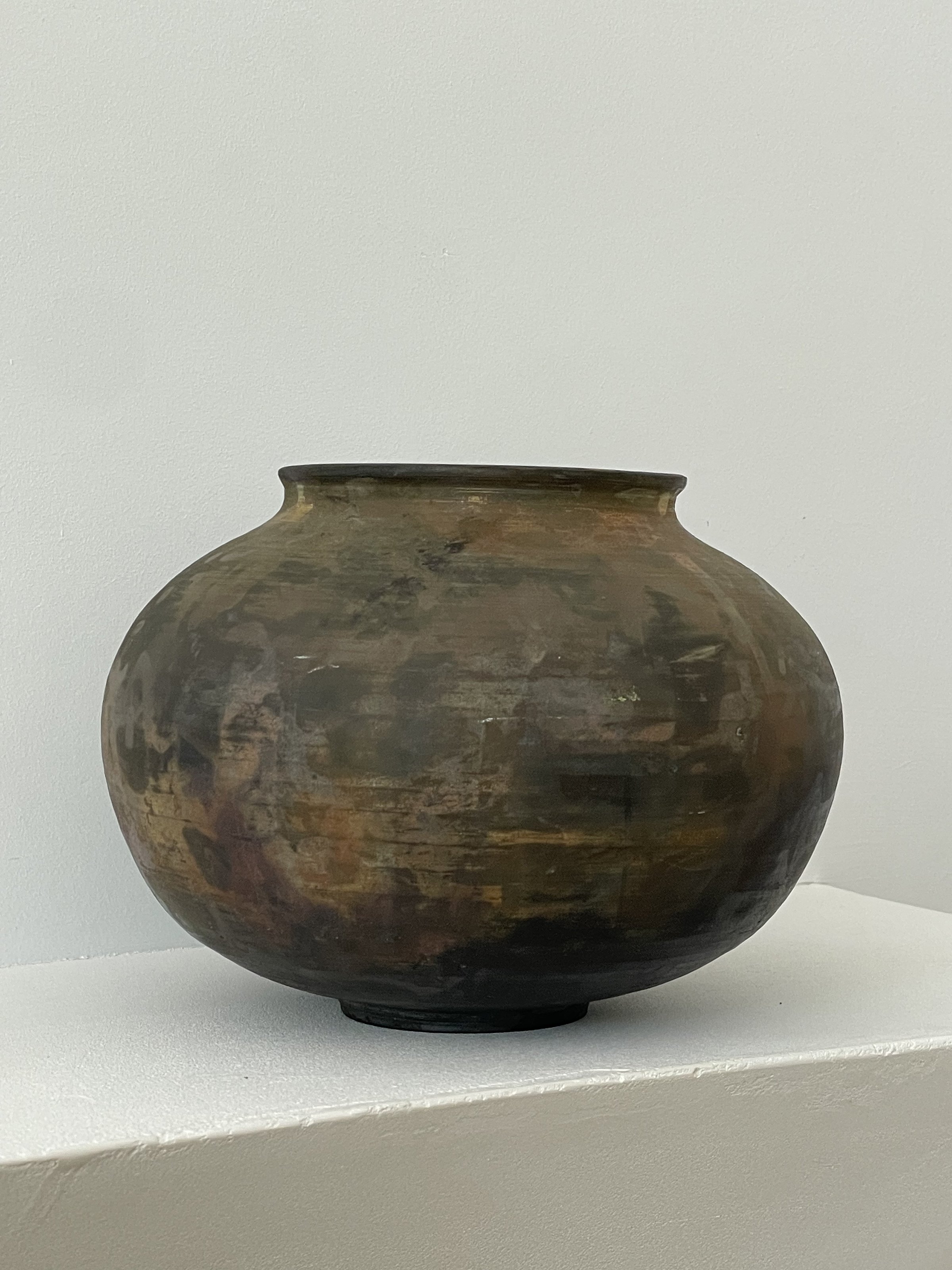 MATERIA-BLACK-GLAZED-VESSEL.1.jpg