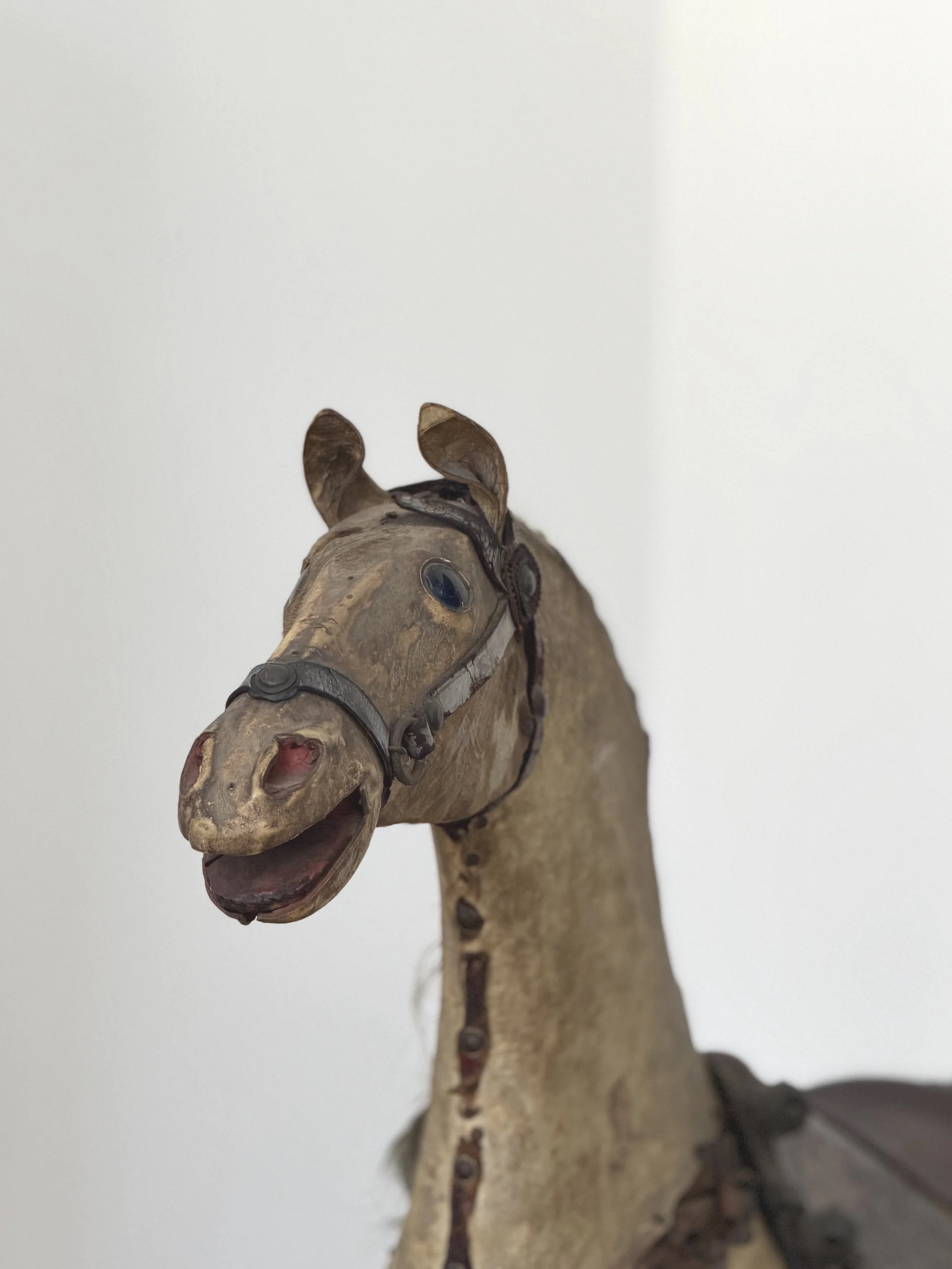 MATERI%28A%29NTIQUES+EXTRA+LARGE+STITCHED+LEATHER%2C+HAIR+AND+WOOD+TOY+HORSE.jpg