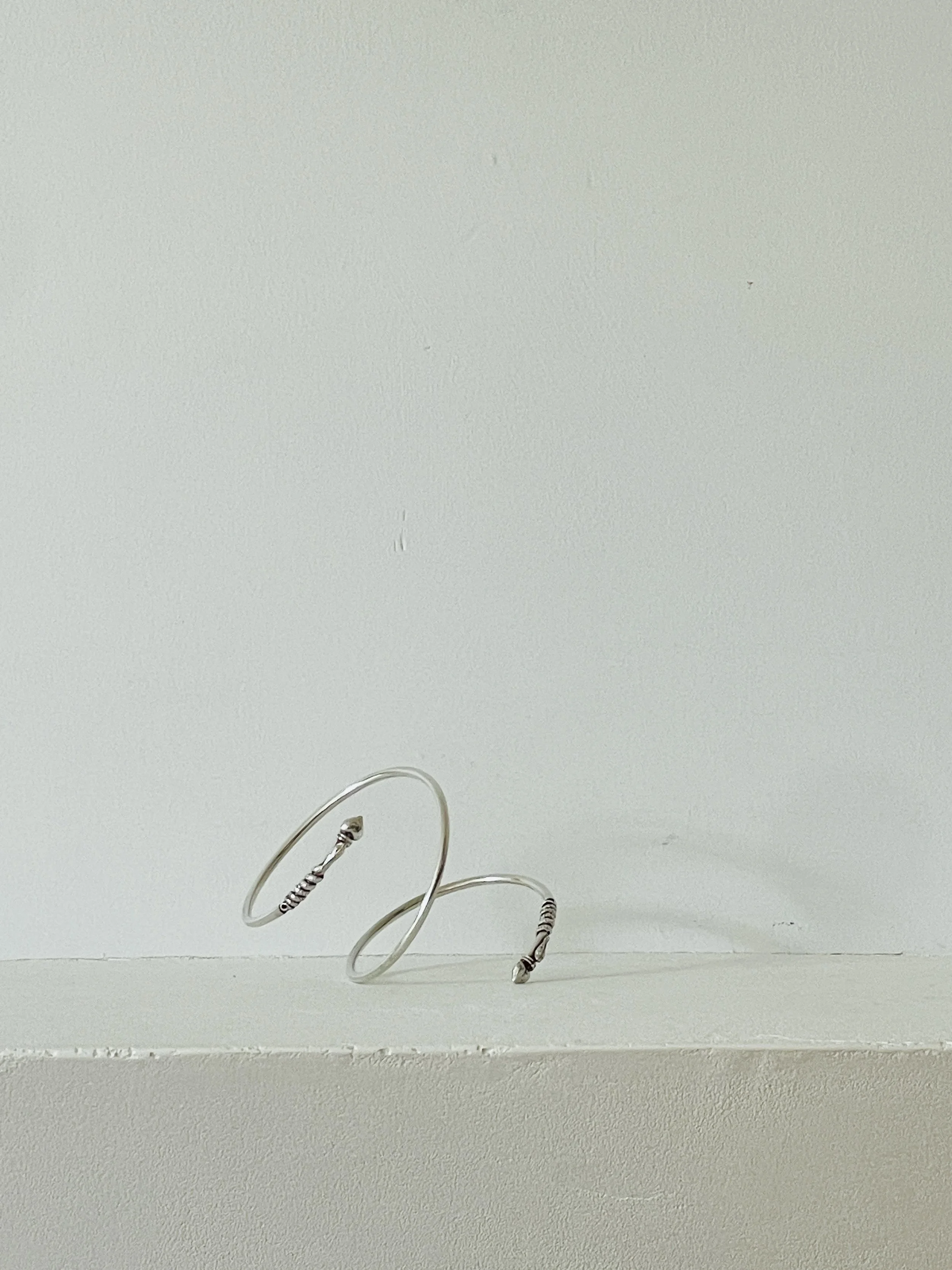 MATERI(A)NTIQUES SILVER TWIST SNAKE BRACELET.jpg