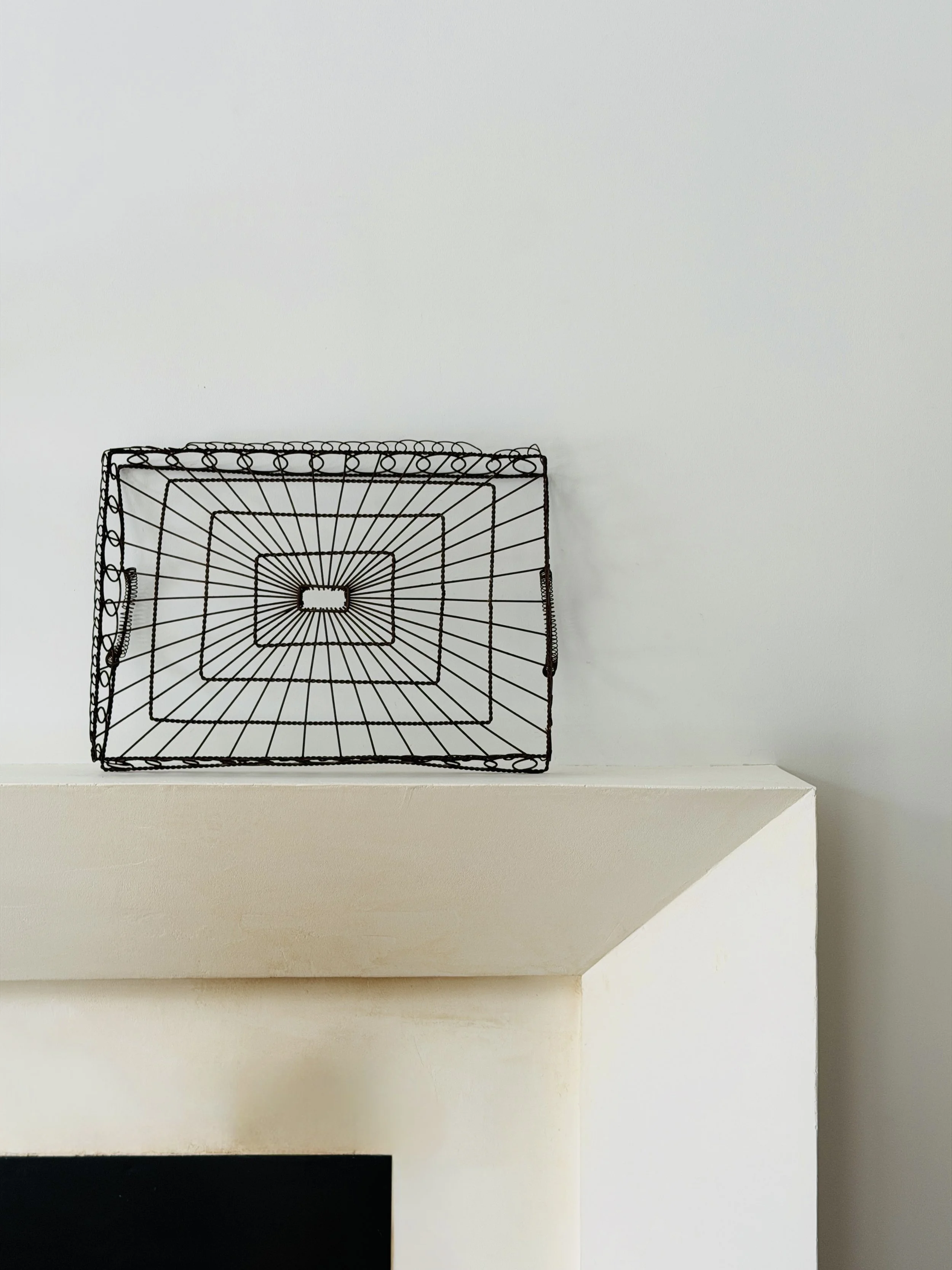 MATERI(A)NTIQUES LARGE WIREWORK TRAY.3.jpg