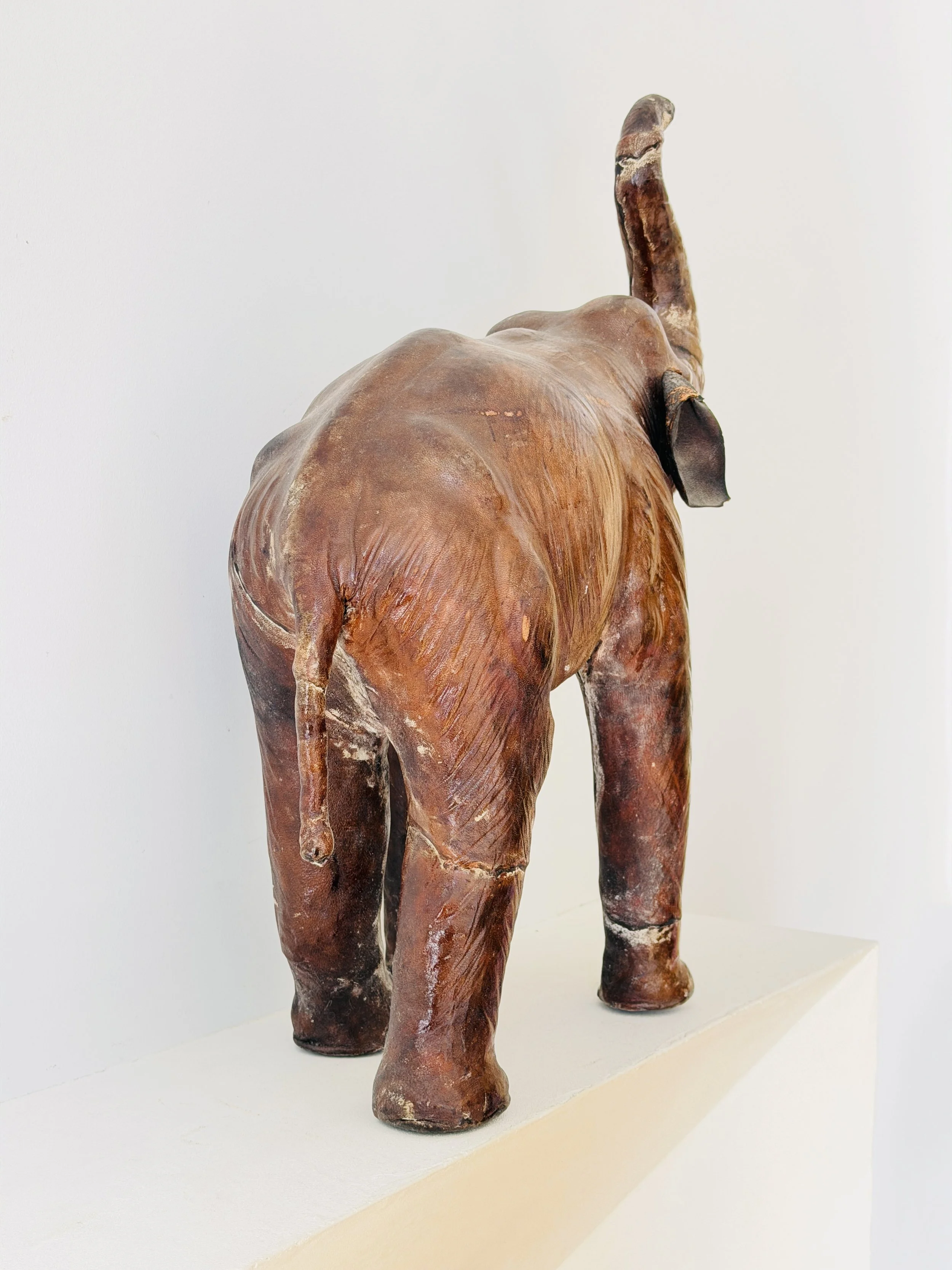 MATERI(A)NTIQUES LARGE DARK BROWN LEATHER ELEPHANT FIGURINE(5).jpg