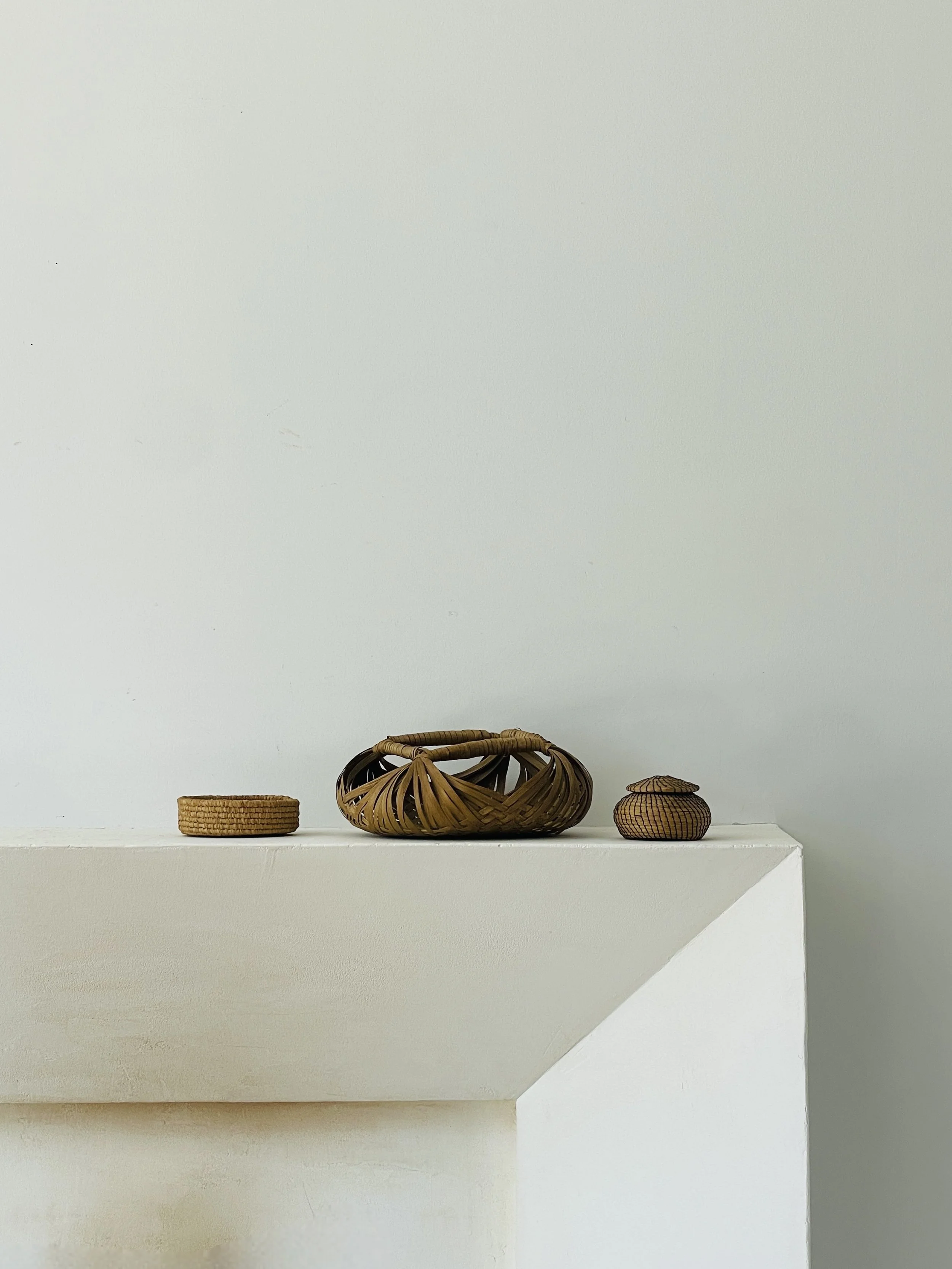 MATERI(A)NTIQUES SMALL SQUARE BAMBOO BASKET, SMALL NATIVE AMERICAN PINE NEEDLE BASKET, SMALL GRASS BASKET SET OF THREE.jpg