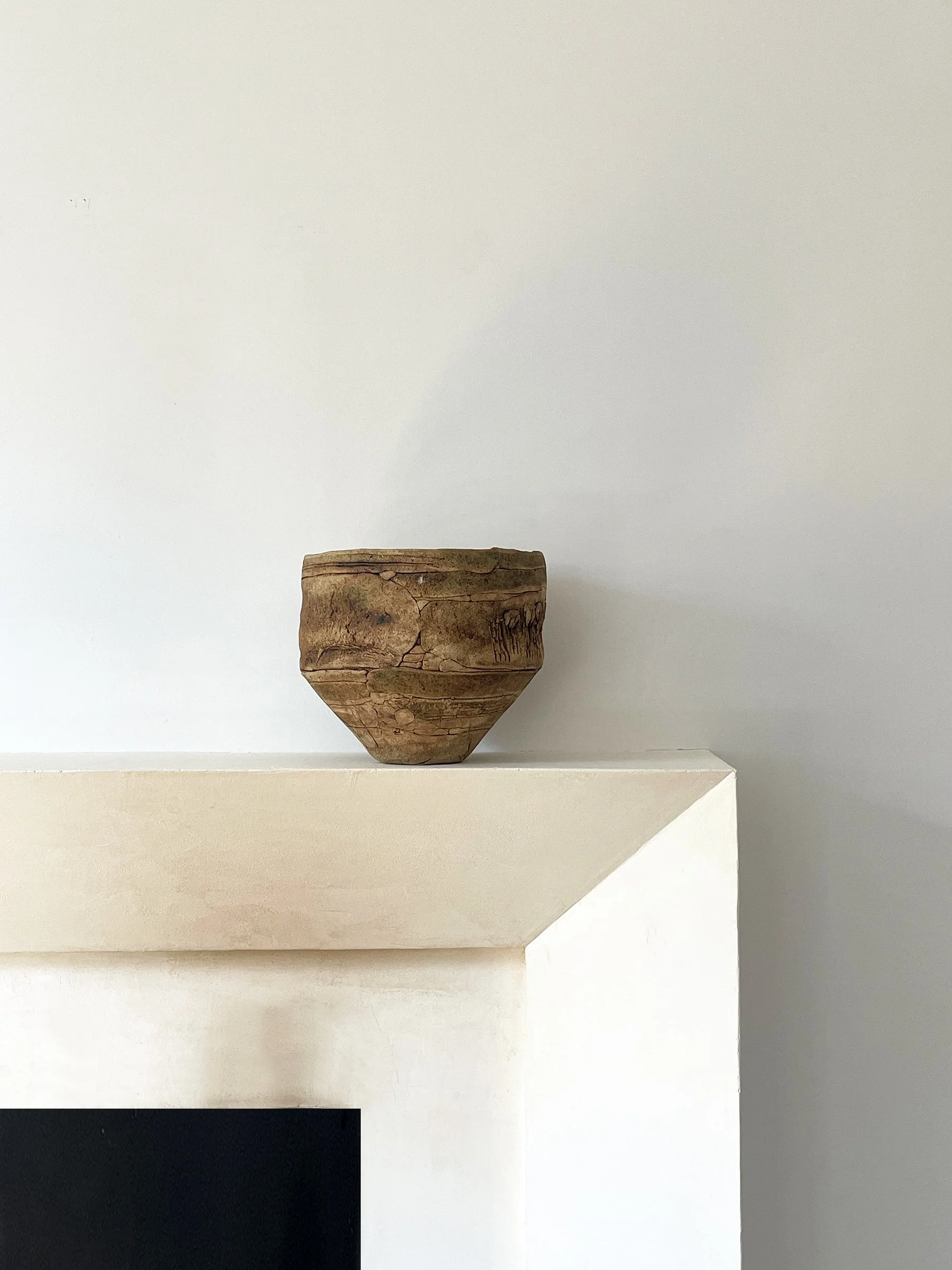 MATERIA-ANTIQUES-LARGE-BEIGE : TAN-TEXTURED-CERAMIC-VESSEL-RELEASE-4(4).jpg