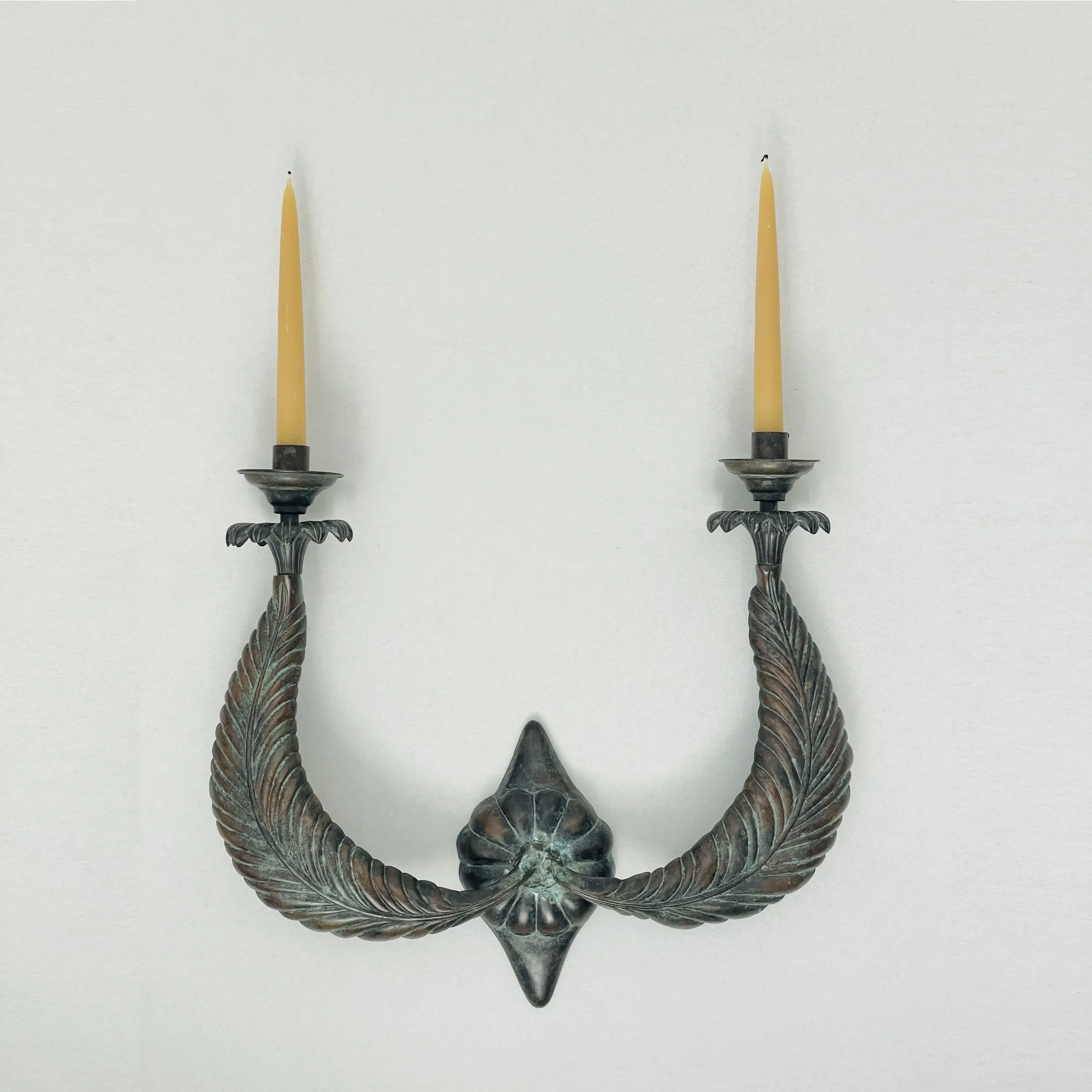 MATERI(A)NTIQUES BRONZE WINGED WALL MOUNTED CANDLE HOLDER(8).jpg