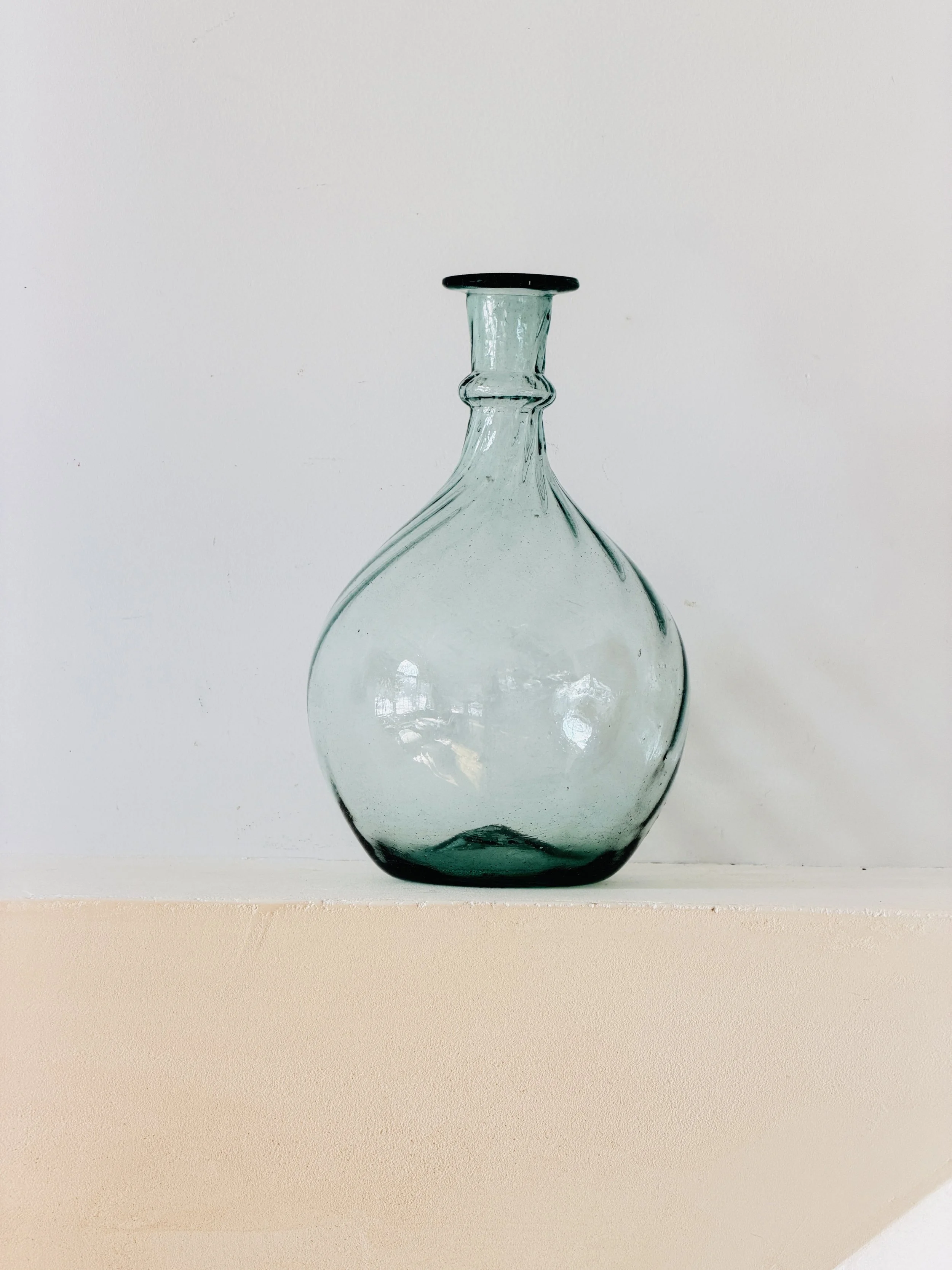MATERI(A)NTIQUES AQUA BLOWN GLASS TWIST VASE(2).jpg